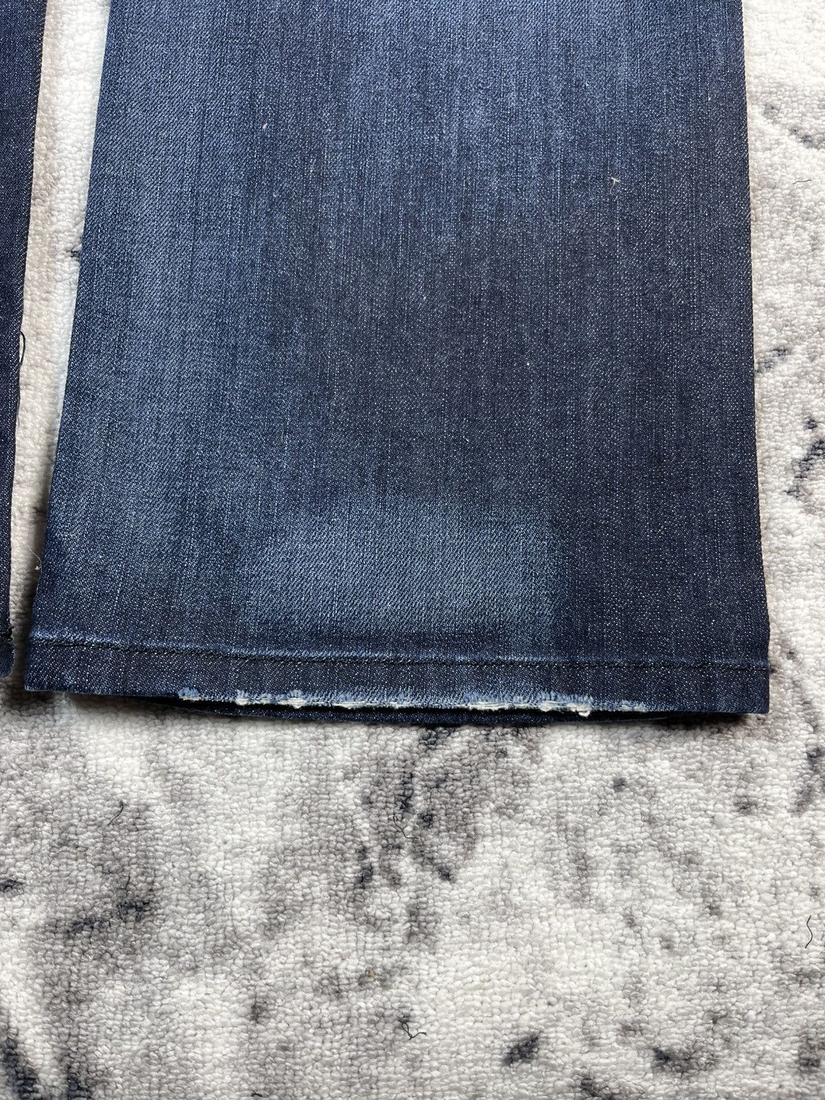 Diesel Diesel Viker Jeans Dark Wash Straight Stretch W33 Size US 33 - 11 Thumbnail