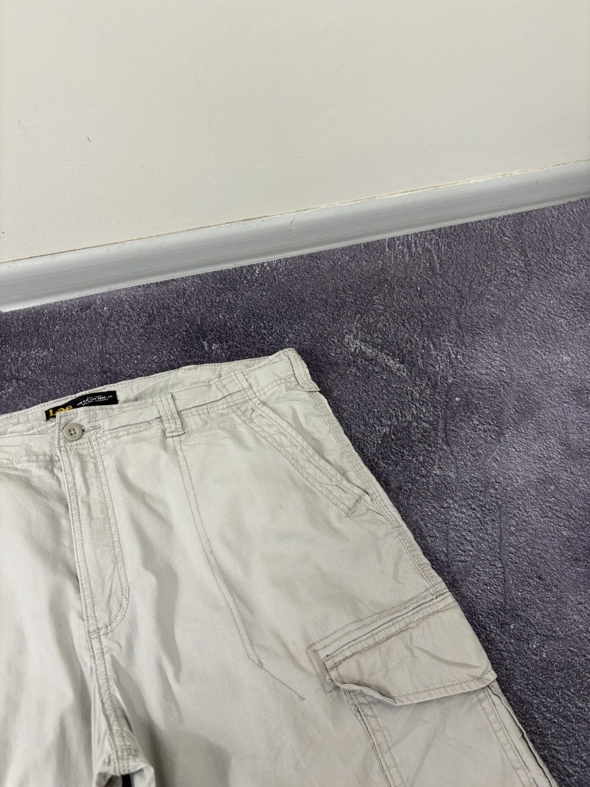 Lee Vintage Lee Y2K Beige American Hype Baggy Cargo Shorts Size US 38 / EU 54 - 6 Thumbnail
