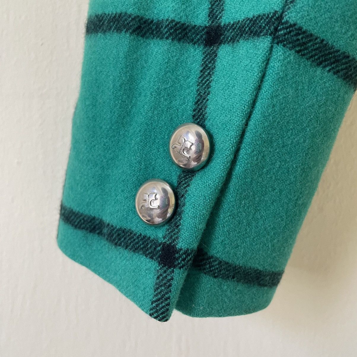 Courreges Vintage Courreges Cropped Double-Breasted Blazer Size ONE SIZE - 5 Thumbnail