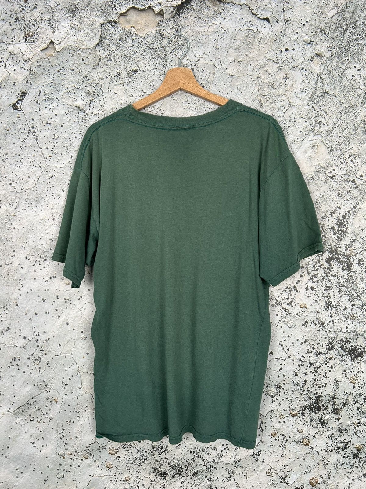 Nike Vintage Nike Grey Tag Tee USA Streetwear Baggy Sportswear Size US L / EU 52-54 / 3 - 4 Thumbnail