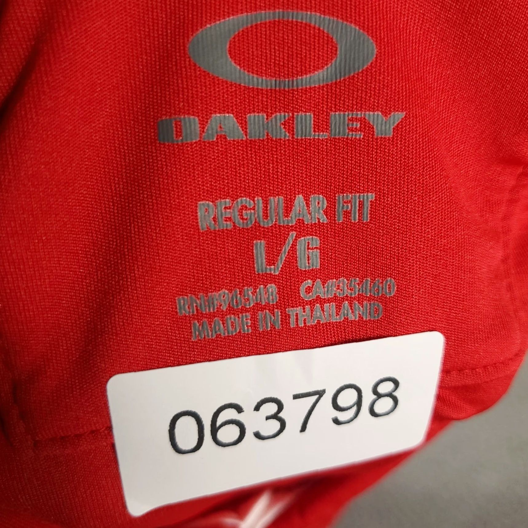 Oakley Oakley Polo Shirt Mens L Red Solid Short Sleeve Button Collared Logo Golf Casual Polo Shirt Mens Regular Red Oakley 90s? Size US L / EU 52-54 / 3 - 6 Thumbnail