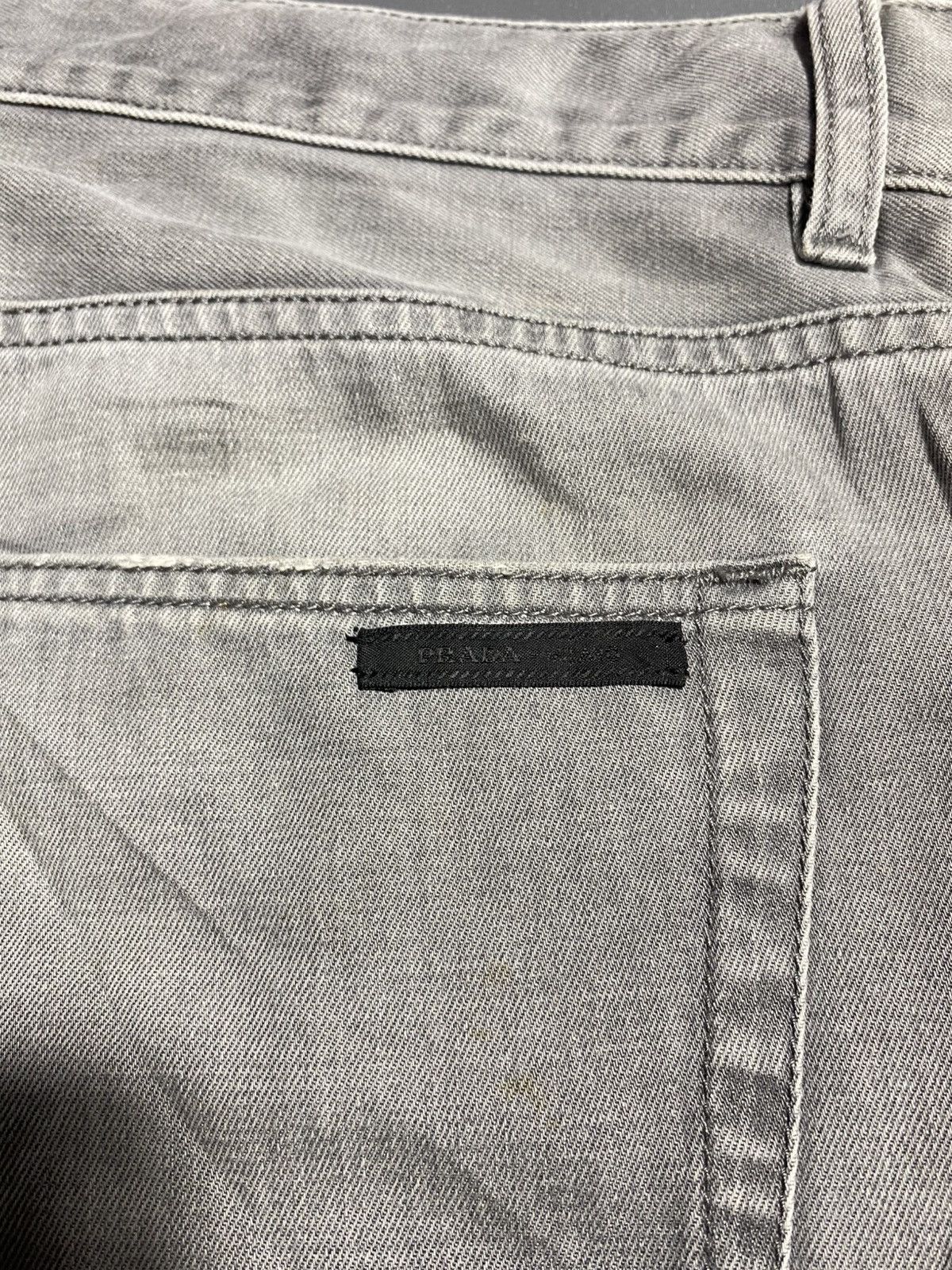 Prada Prada Washed Grey Classic Fit Jeans Size US 32 / EU 48 - 15 Thumbnail