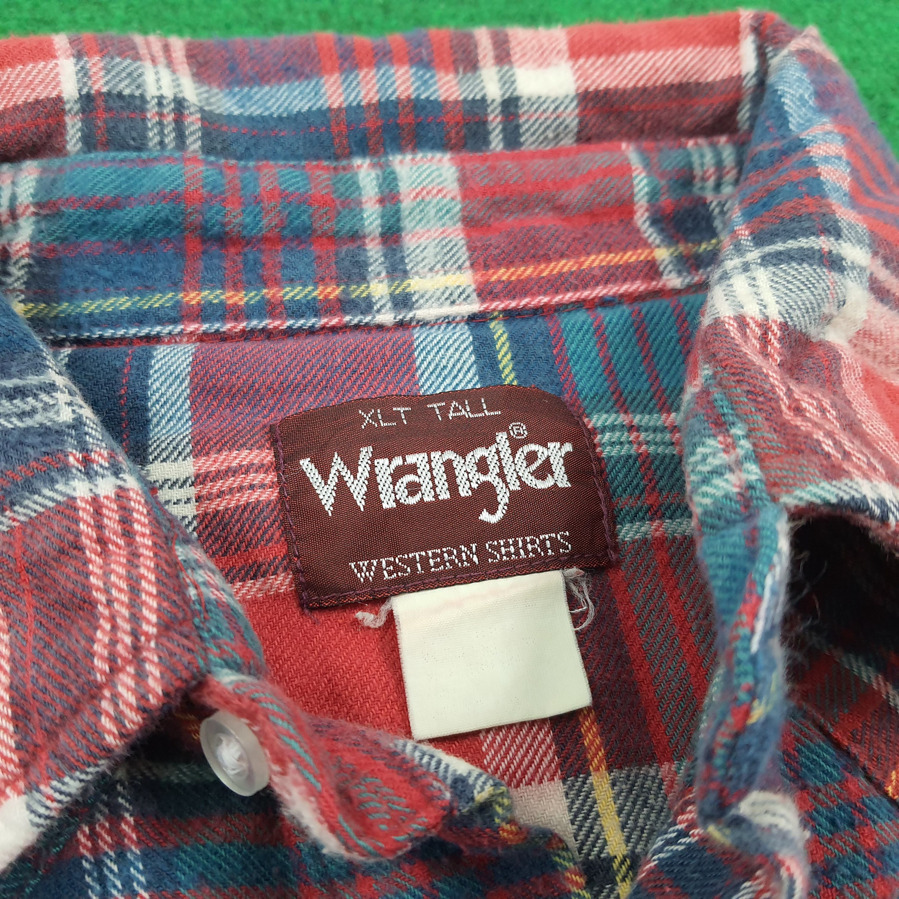 Vintage × Wrangler Vintage Wrangler Button Up Long Sleeve Shirt Size US XL / EU 56 / 4 - 4 Thumbnail