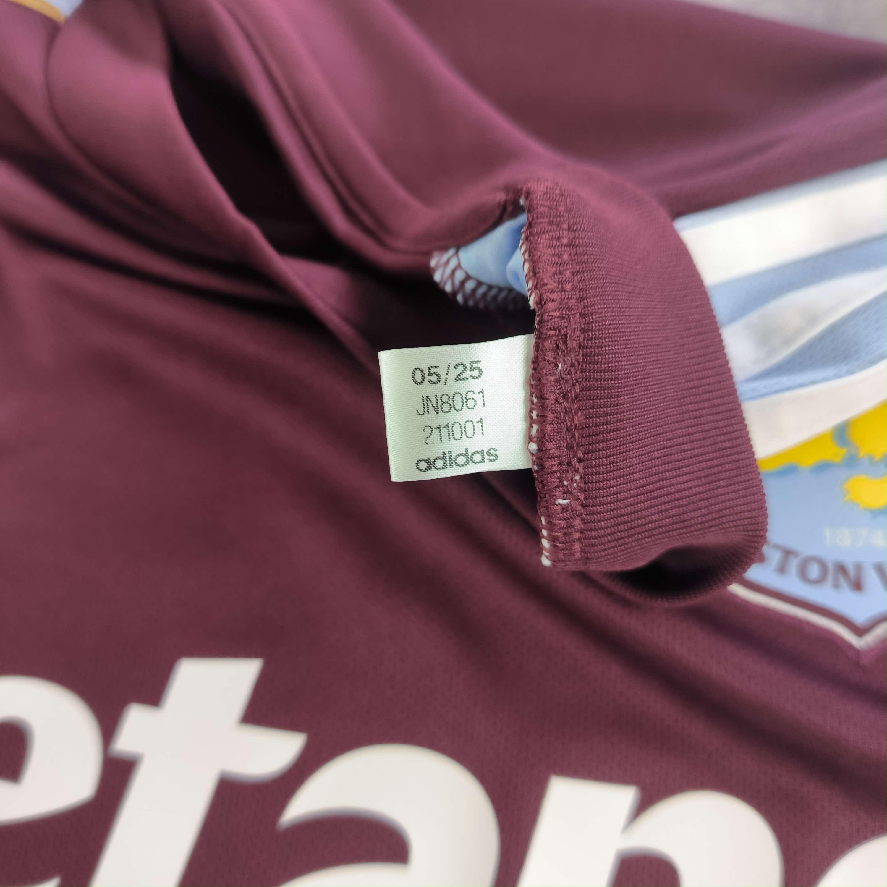 Adidas Aston Villa 2025-26 Adidas home football jersey size L Size US L / EU 52-54 / 3 - 6 Thumbnail