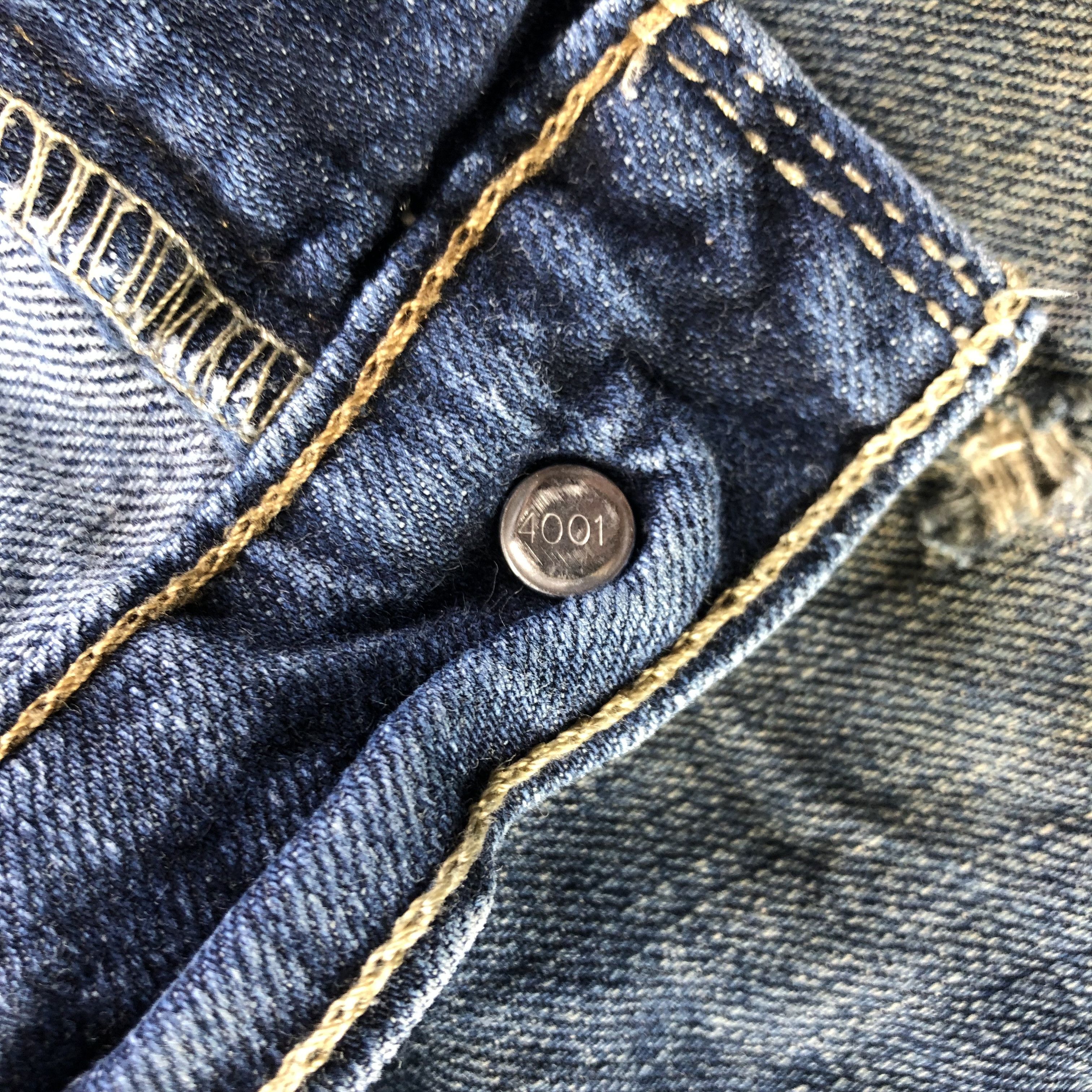 Levi's Vintage Blue Wash Levis 505 Jeans-J3343 Size US 31 - 10 Thumbnail