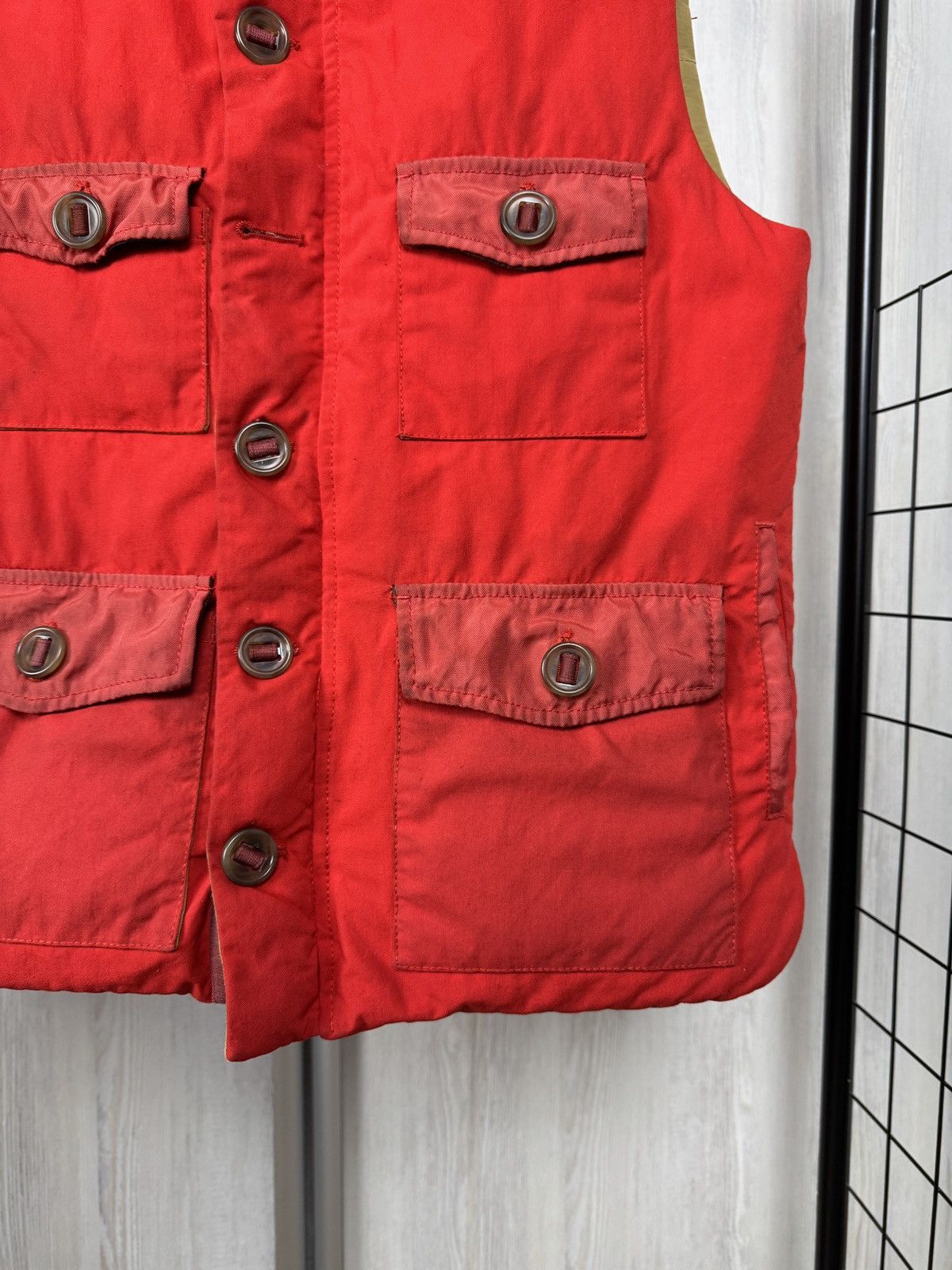 02DERIV. 02deriv. Red multipocket down vest size 1/S Size US S / EU 44-46 / 1 - 4 Thumbnail