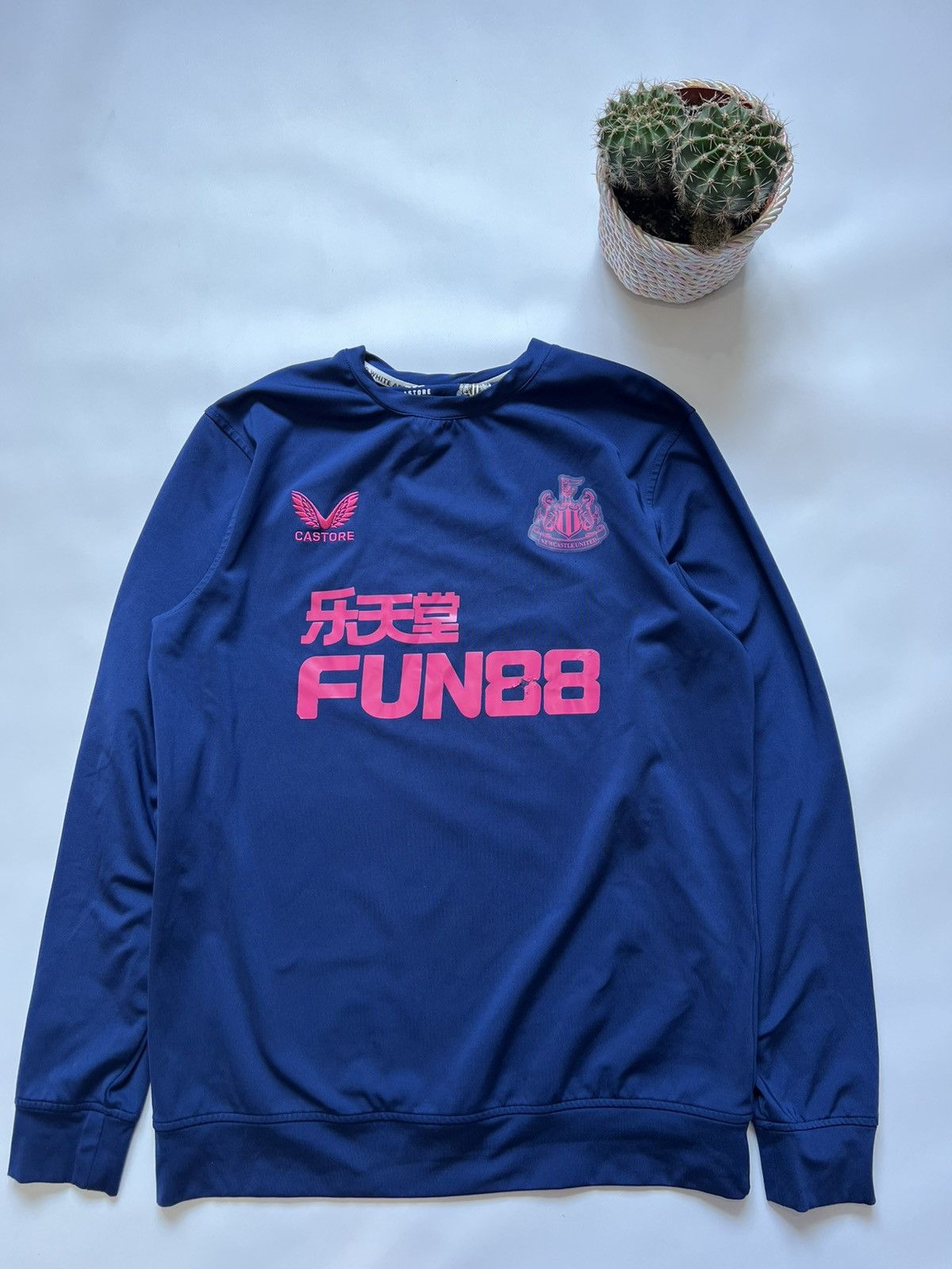 Castore Newcastle United Castore Blue Sweatshirt Soccer Football Size US M / EU 48-50 / 2 - 1 Thumbnail