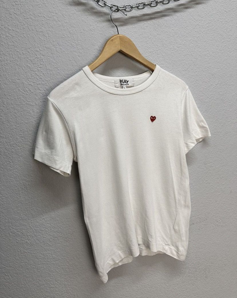 Comme des Garcons T-shirt Comme Des Garçons Love Logo Size L / US 10 / IT 46 - 1 Thumbnail