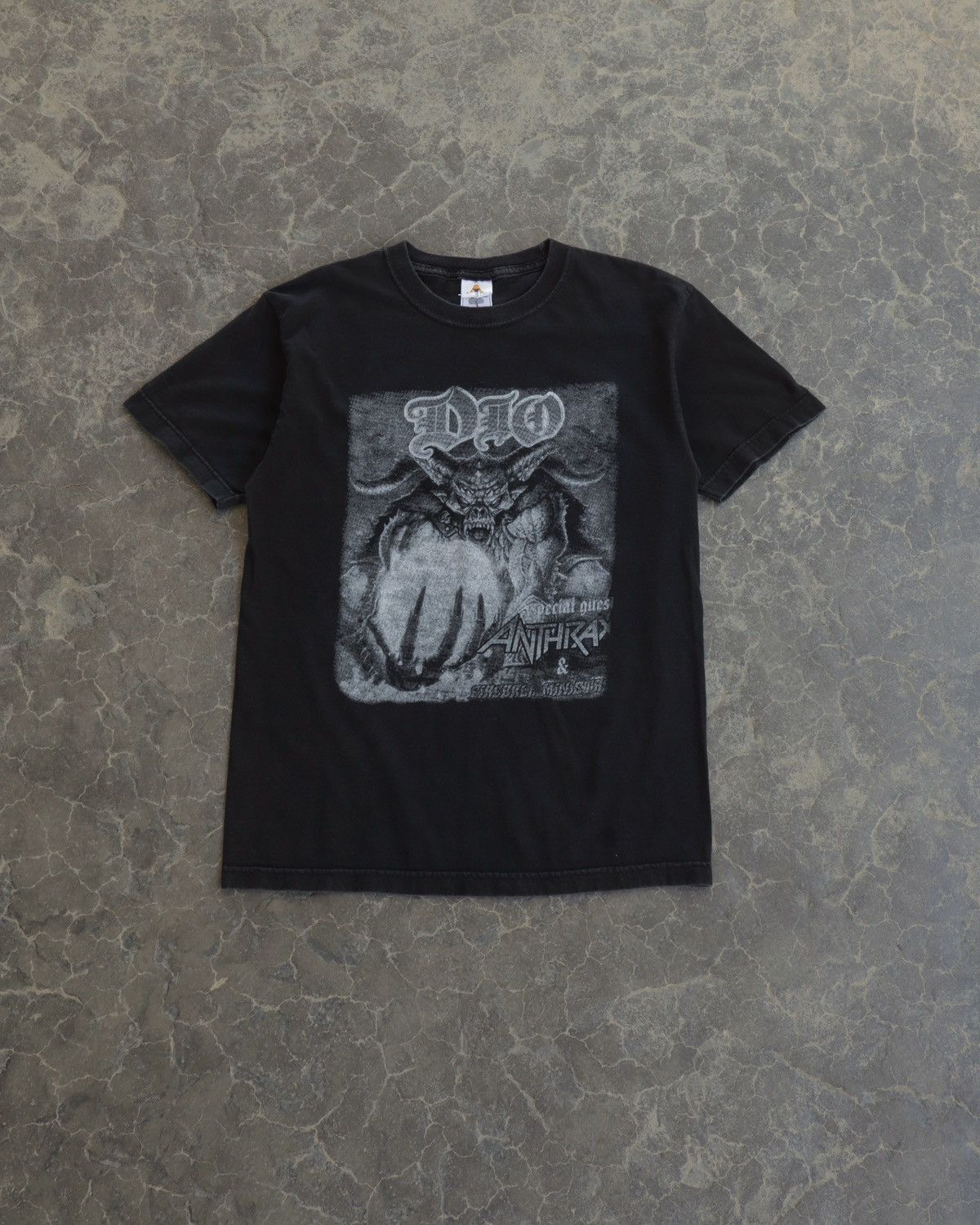 Band Tees Vintage 90s Dio Diablo Devil Faded USA Archive Band Tee Size US M / EU 48-50 / 2 - 1 Thumbnail