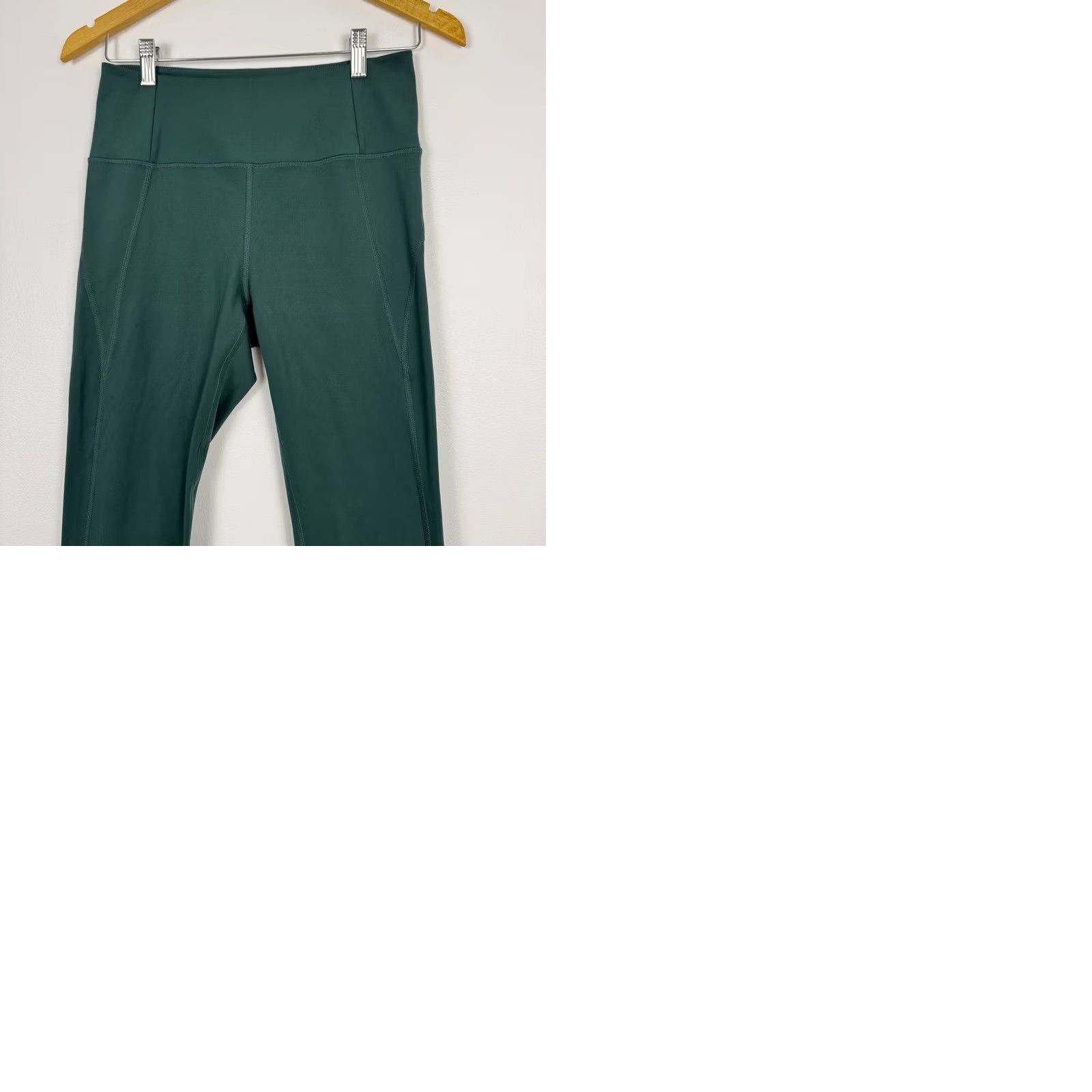 Girlfriend Collective VINTAGE Girlfriend Collective Compressive High Rise Leggings Moss Green M Activewear Size 32" / US 10 / IT 46 - 9 Thumbnail
