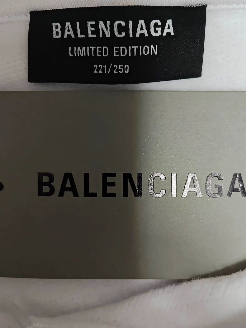 Balenciaga Balenciaga size 3 Pink Martini Apple Music Limited Edition Size US S / EU 44-46 / 1 - 5 Thumbnail