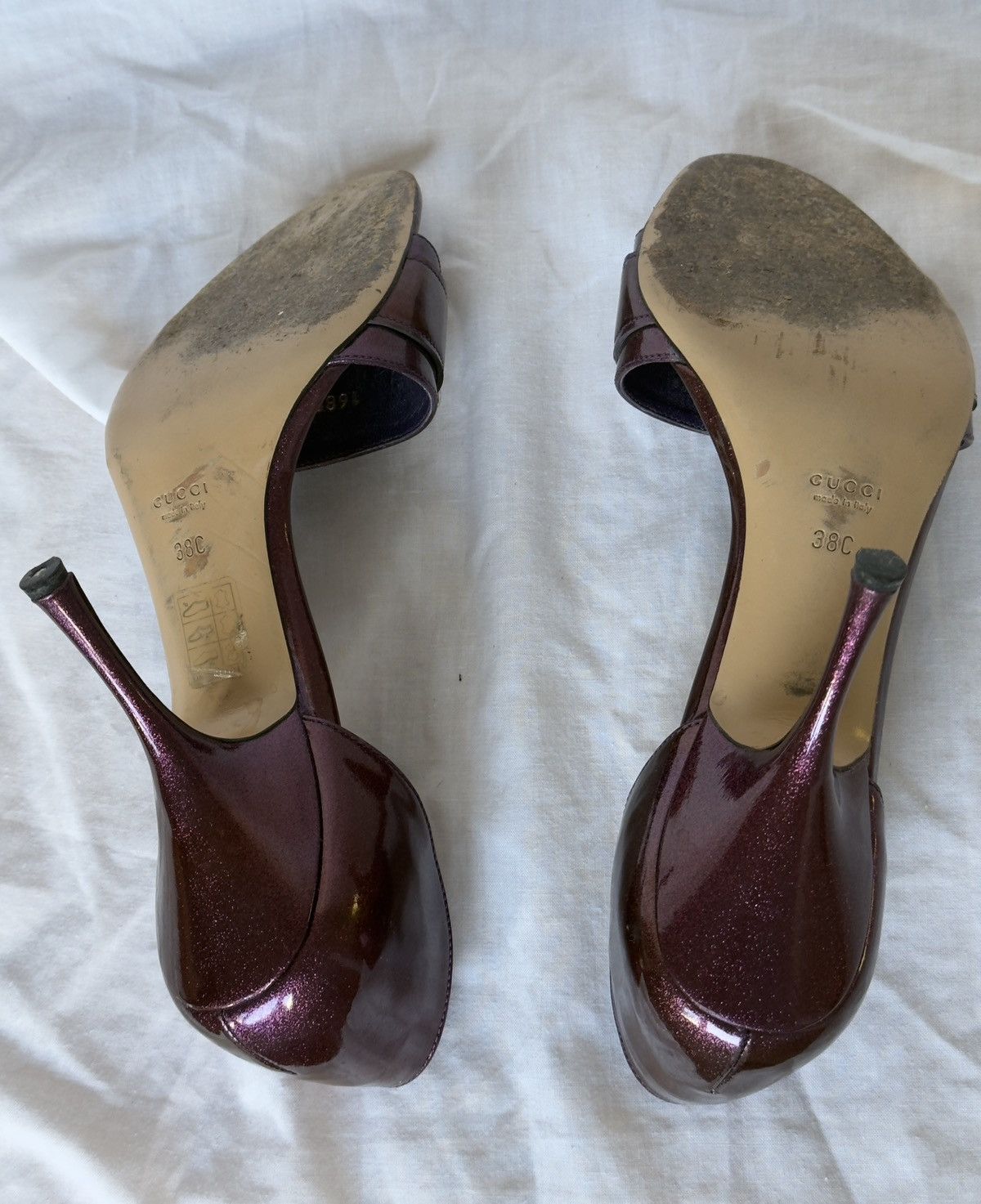 Gucci Gucci Purple Glitter Patent Leather Open Toe Sandals Mules Size US 7 / IT 37 - 12 Thumbnail