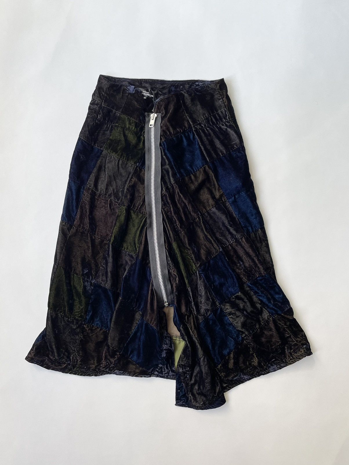 Comme des Garcons S/S 04 Patchwork Velvet Biker Skirt Size 26" / US 2 / IT 38 - 15 Thumbnail