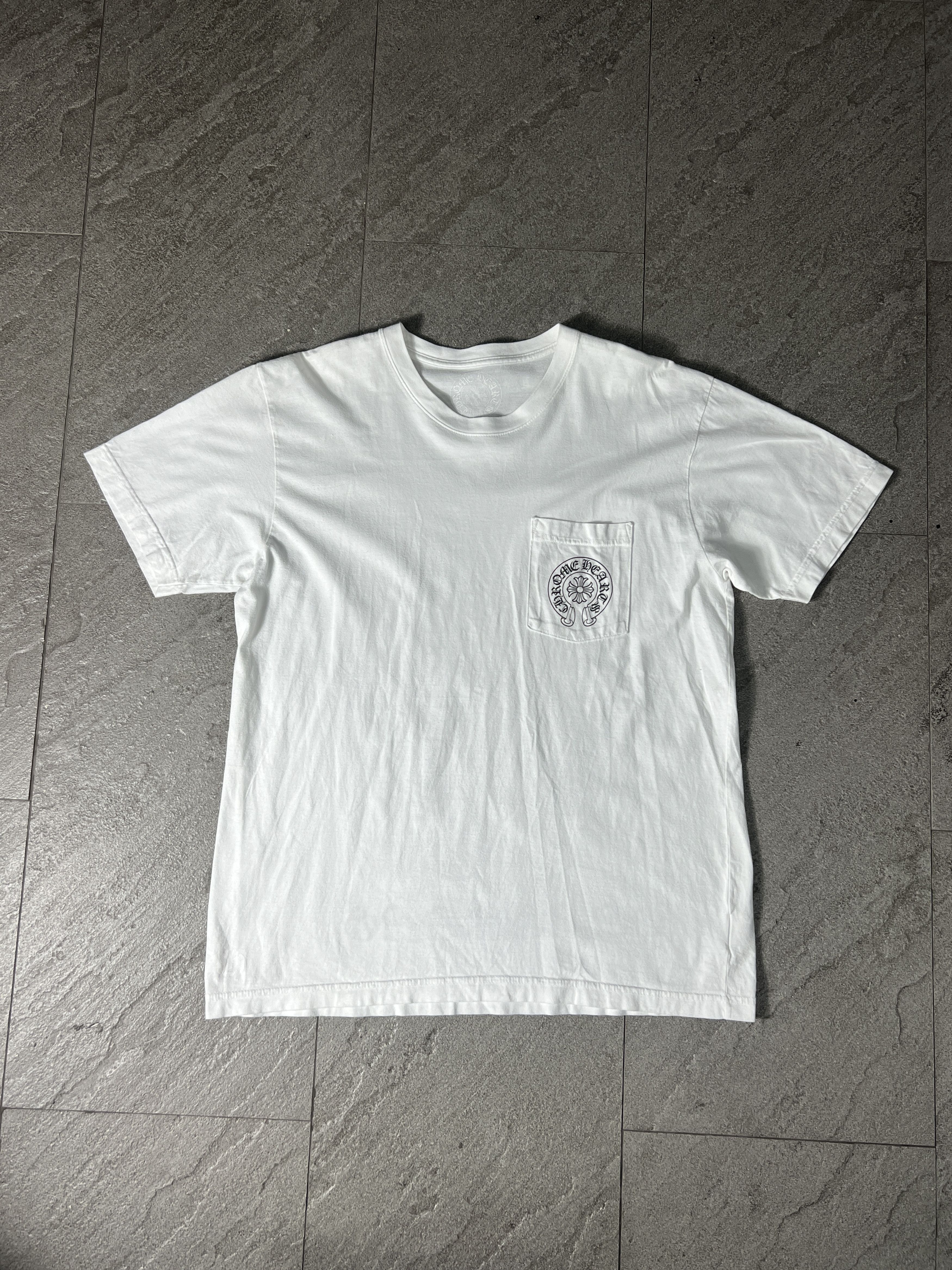 Chrome Hearts Chrome Hearts Hongkong Exclusive Pocket Tee White Logo L Size US L / EU 52-54 / 3 - 2 Thumbnail