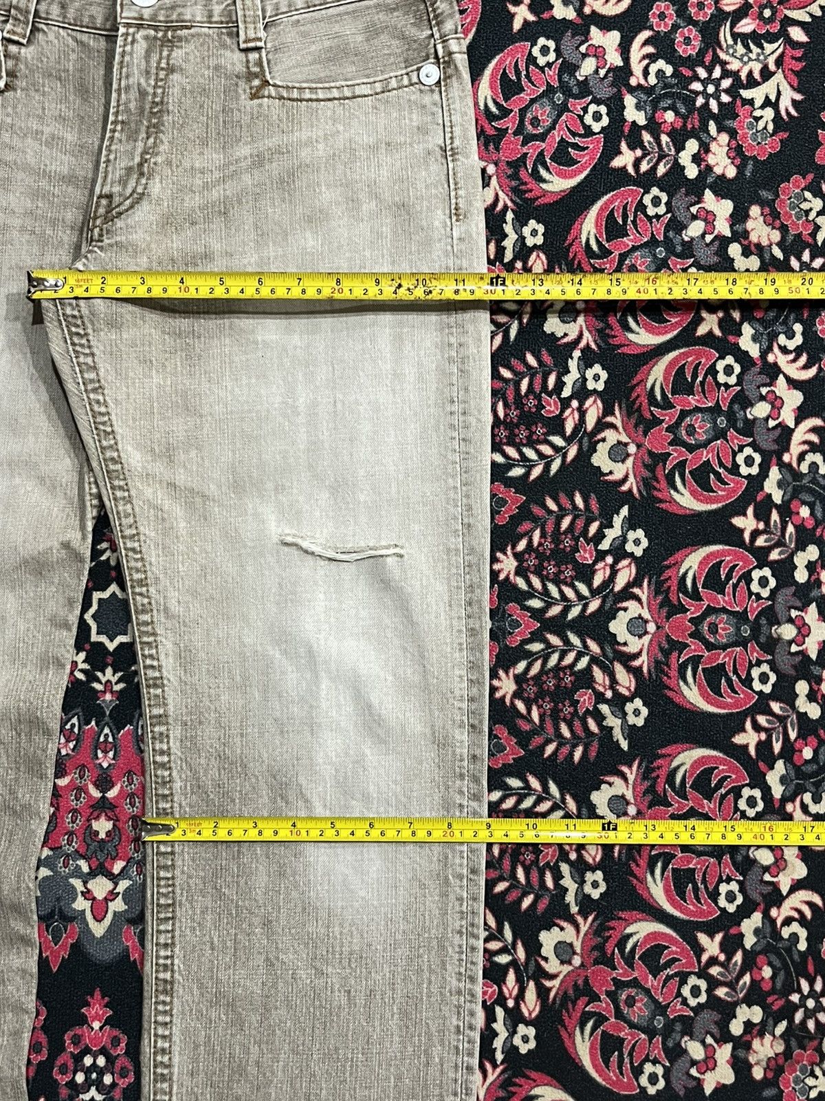 Japanese Brand Vintage Japanese Brand Khaki Faded Washed Distressed Jeans Size US 32 / EU 48 - 12 Thumbnail