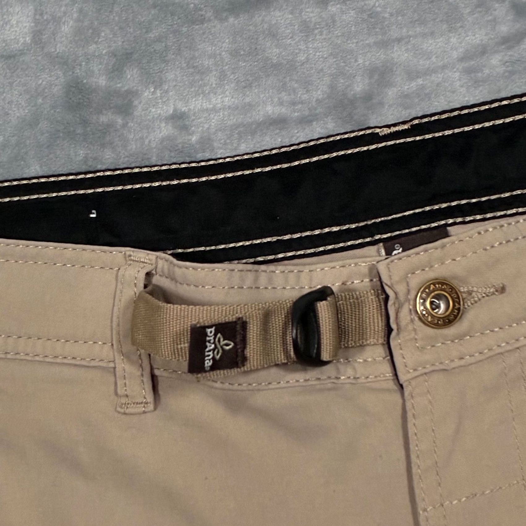 Prana prAna Shorts Mens XL Beige Zion Khaki Cargo Built Belt Outdoor Adventure Men Size US 36 / EU 52 - 3 Thumbnail