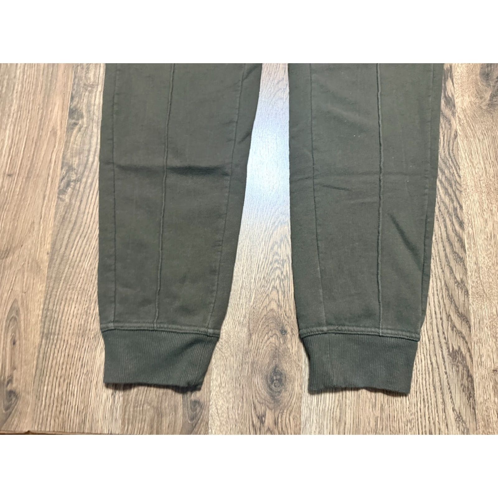 Vintage **Goodfellow & Co. Women's Size Small Green Sweatpants 38" Length** User: Goodfellow & Co. Women's Size Small Green Sweatpants 38" Length Size 28" / US 6 / IT 42 - 3 Thumbnail