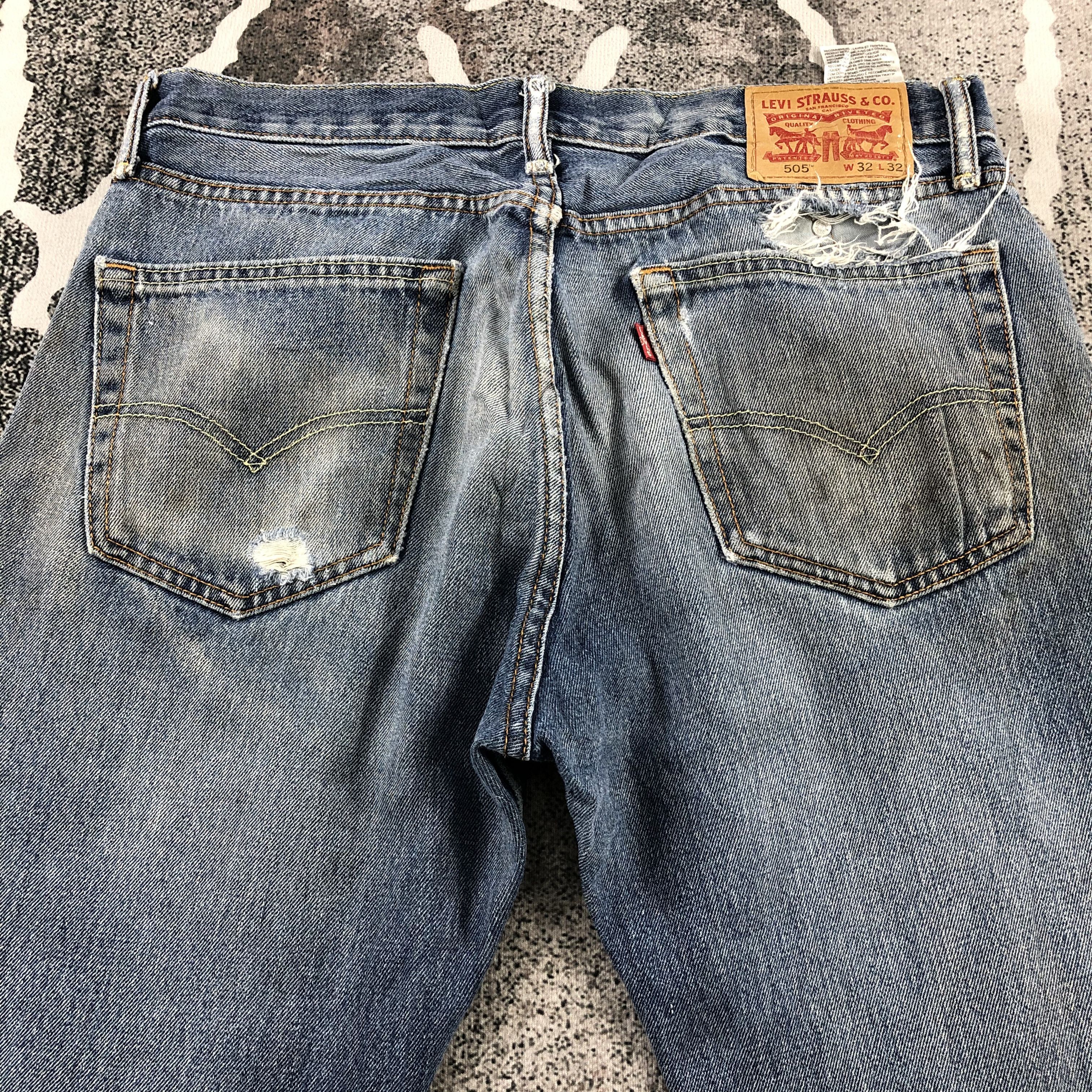 Levi's Vintage Levi's 505 Jeans Distressed Denim KJ1036 Size US 32 / EU 48 - 4 Thumbnail