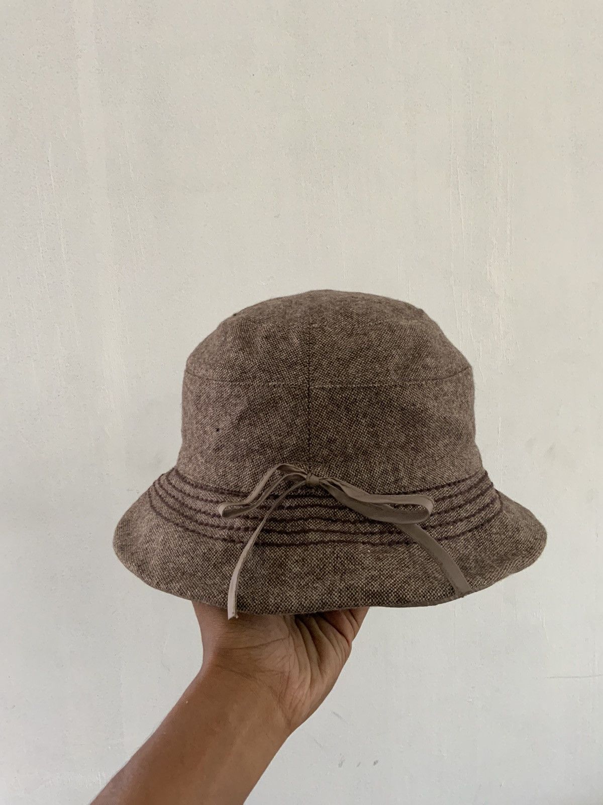 Japanese Brand Reversible Waterprof Ribbon Chain Stitch Bucket Hat Size ONE SIZE - 3 Thumbnail