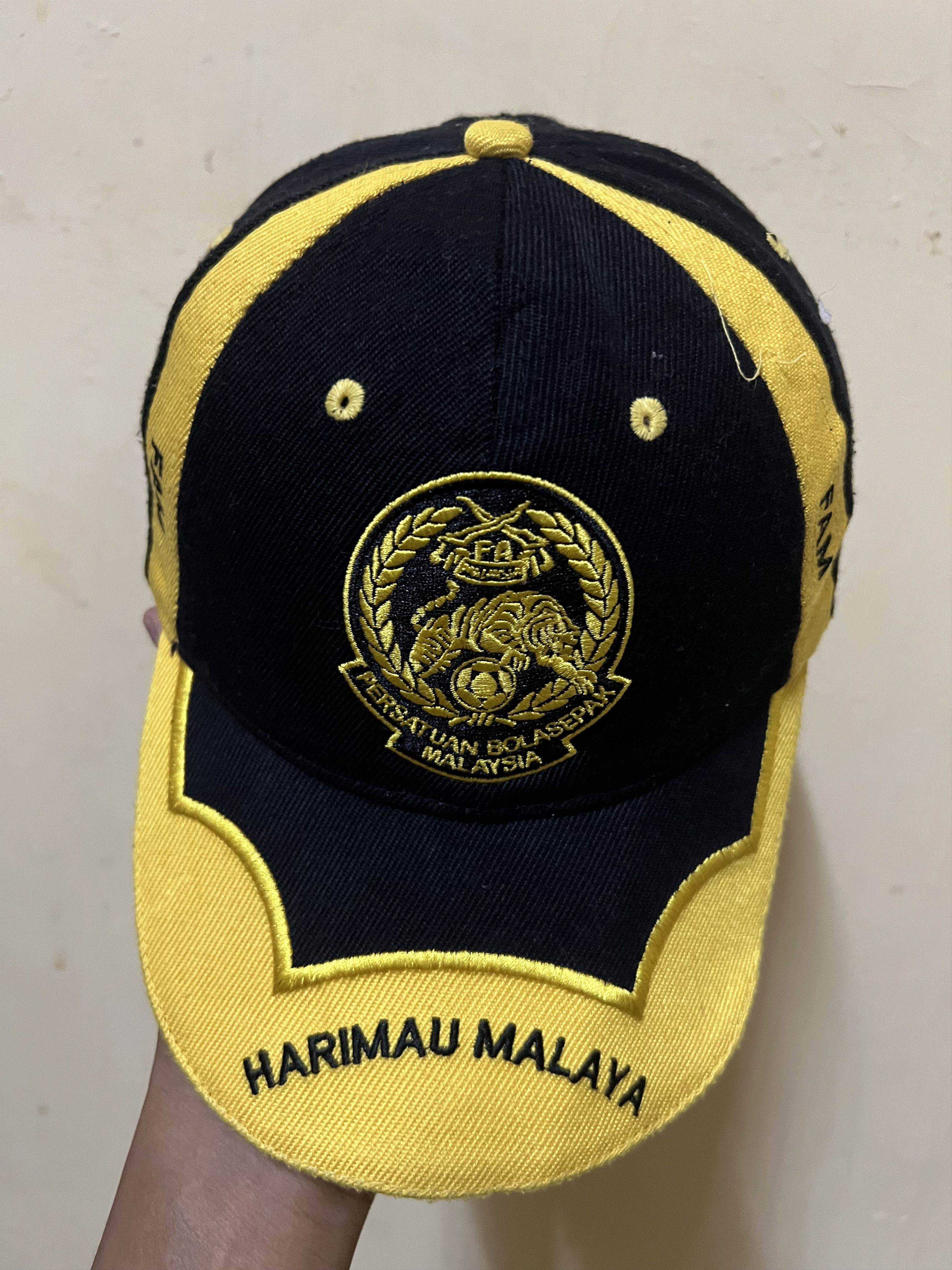 Vintage Vintage Harimau Malaya Malaysia Football Hat Size ONE SIZE - 6 Thumbnail