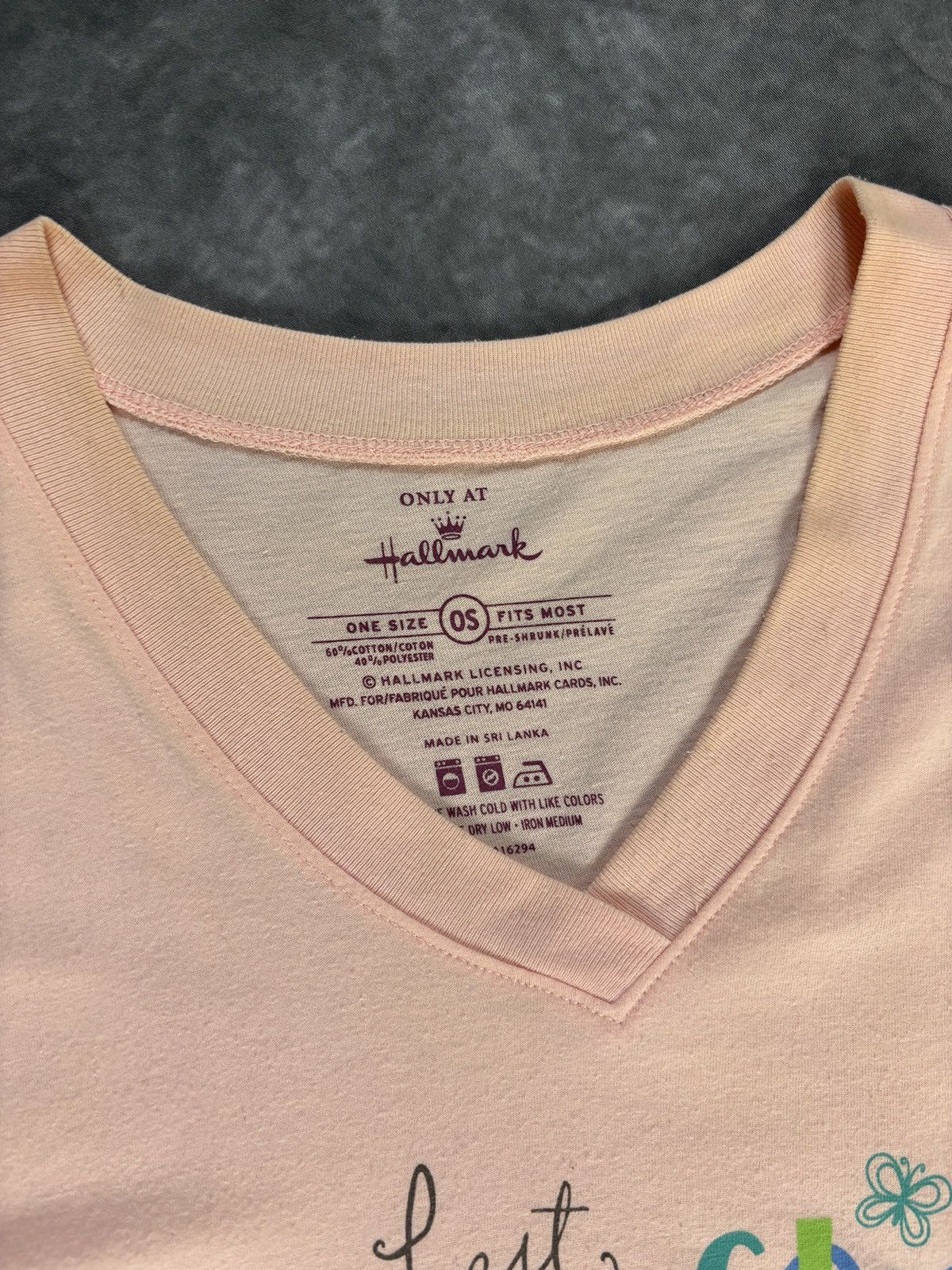 Vintage Best Grandma Ever Longline V-Neck Sleep Tee Oversized OS Size US XL / EU 56 / 4 - 4 Thumbnail