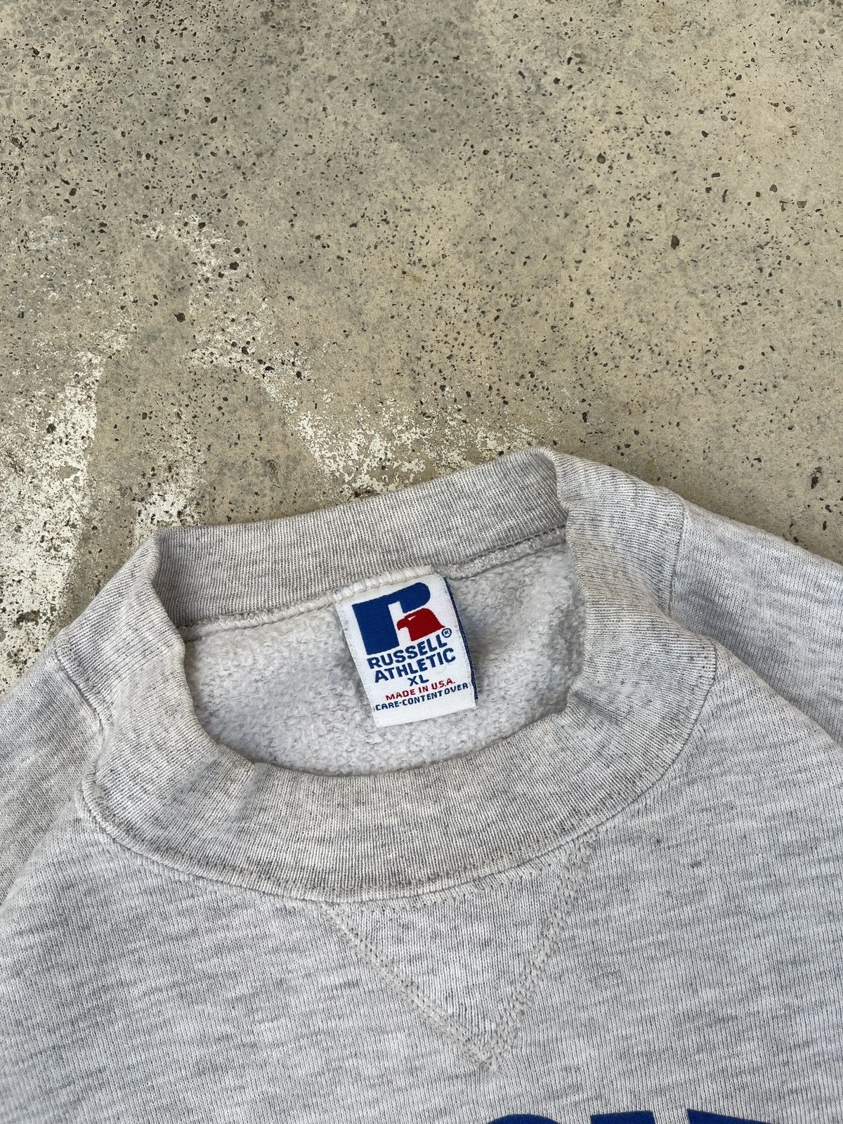 Russell Athletic × Vintage Vintage Russell Athletic Westy Grey Sweatshirt Size US L / EU 52-54 / 3 - 8 Thumbnail