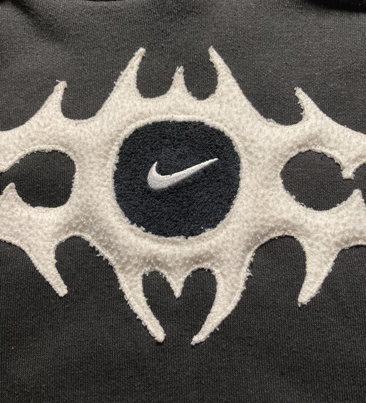 Nike ⛩️Nike Custom Hoodie Rare Y2K Punk Rock Devil Cross Hearts⛩️ Size US M / EU 48-50 / 2 - 3 Thumbnail