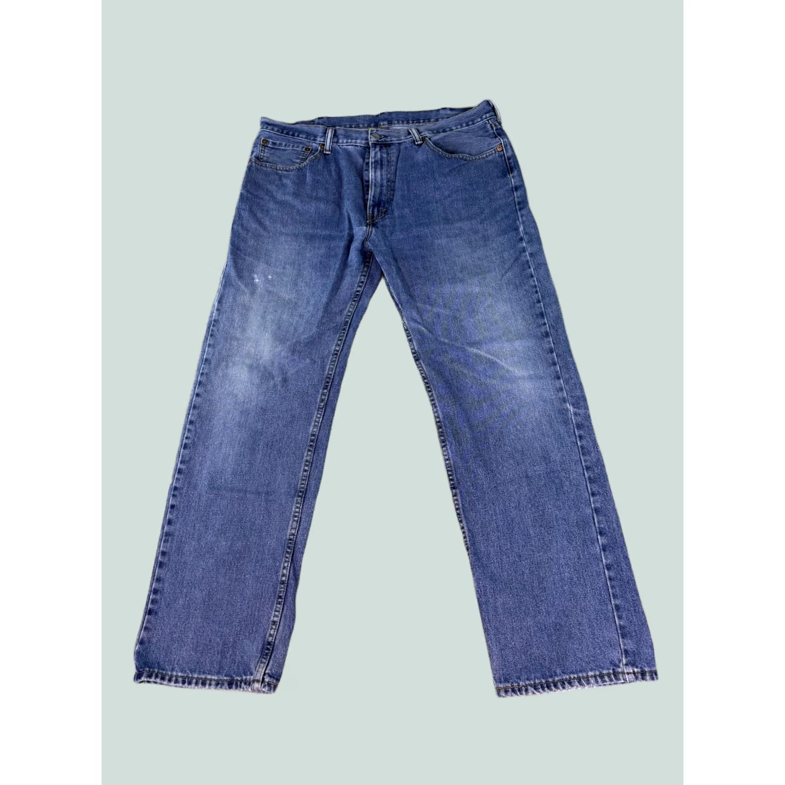 Levi's VINTAGE Levi's 505 Jeans Men's Regular Straight Fit Blue Medium Wash 38x30 Y2K Size US 38 / EU 54 - 1 Thumbnail