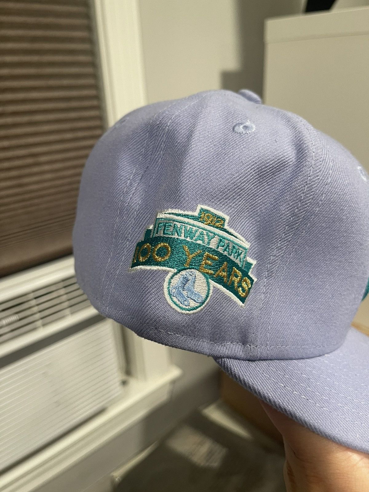 Hat Club Hat Club ‘Northern Lights’ Boston Red Sox Fitted Size 7 1/8 Size ONE SIZE - 2 Thumbnail