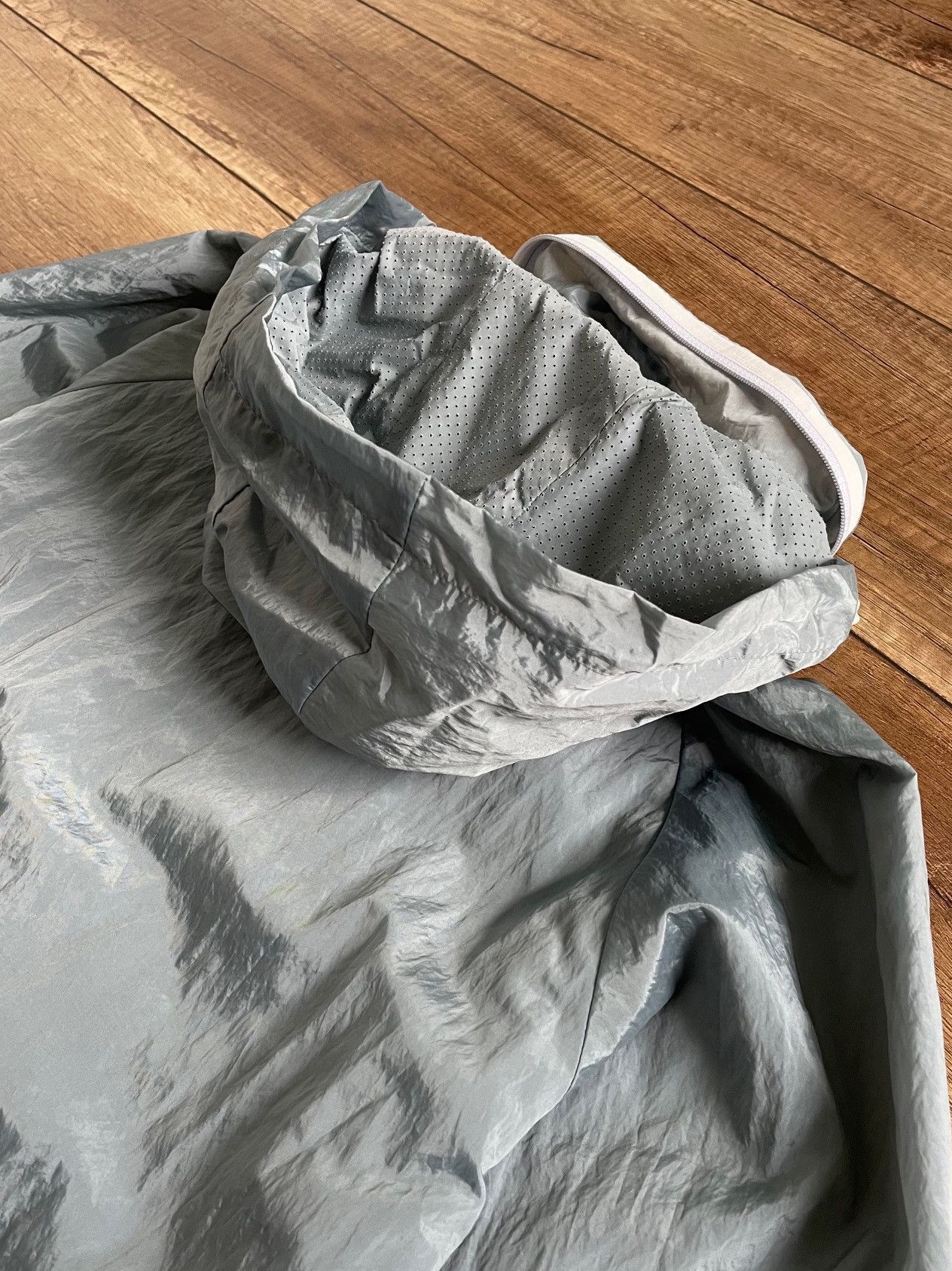 Nike Nike Womens Grey Silver Tech Hooded Windbreaker Jacket Size XS / US 0-2 / IT 36-38 - 11 Thumbnail