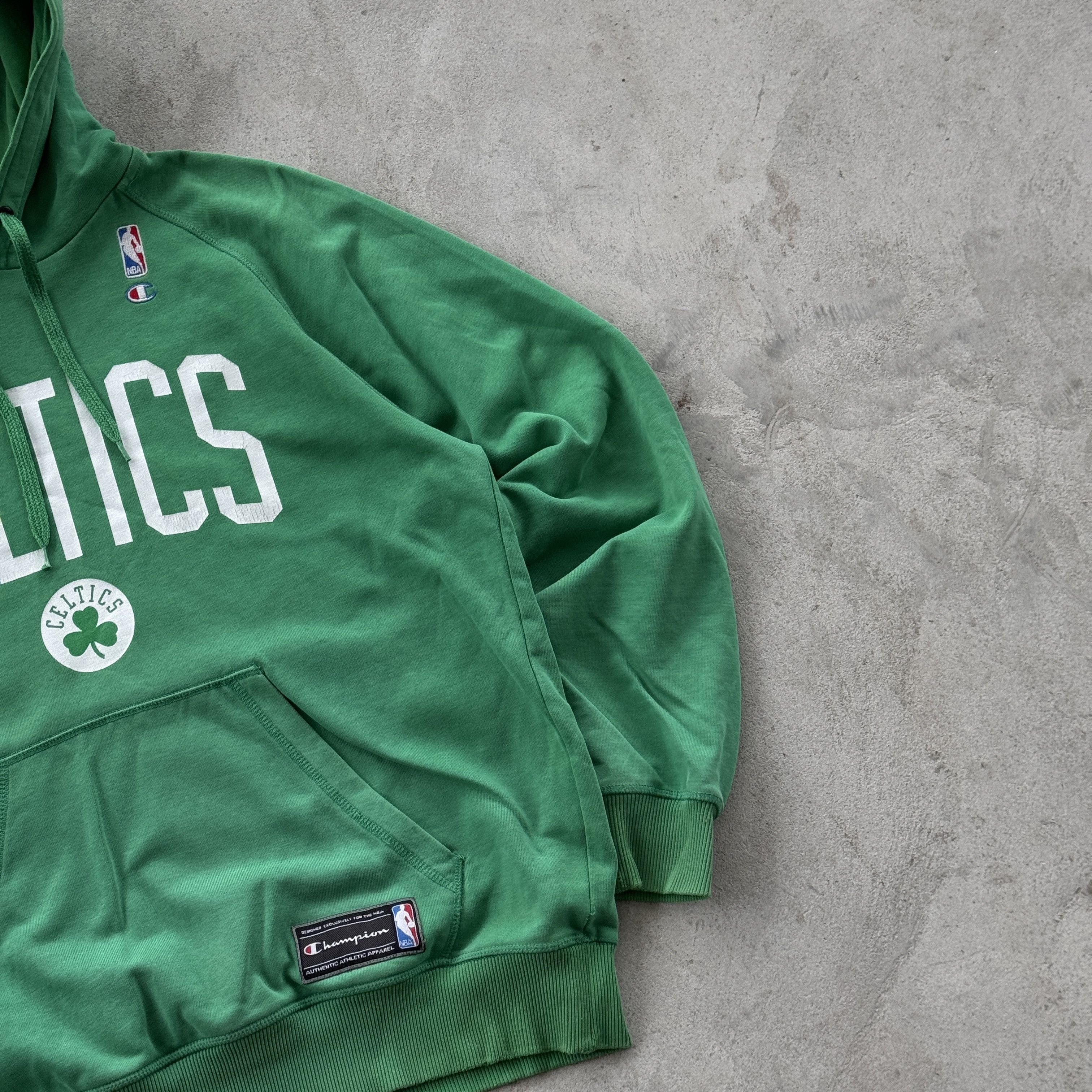 Champion Vintage 90s Champion Celtic Hooded Sweatshirt Size US L / EU 52-54 / 3 - 2 Thumbnail