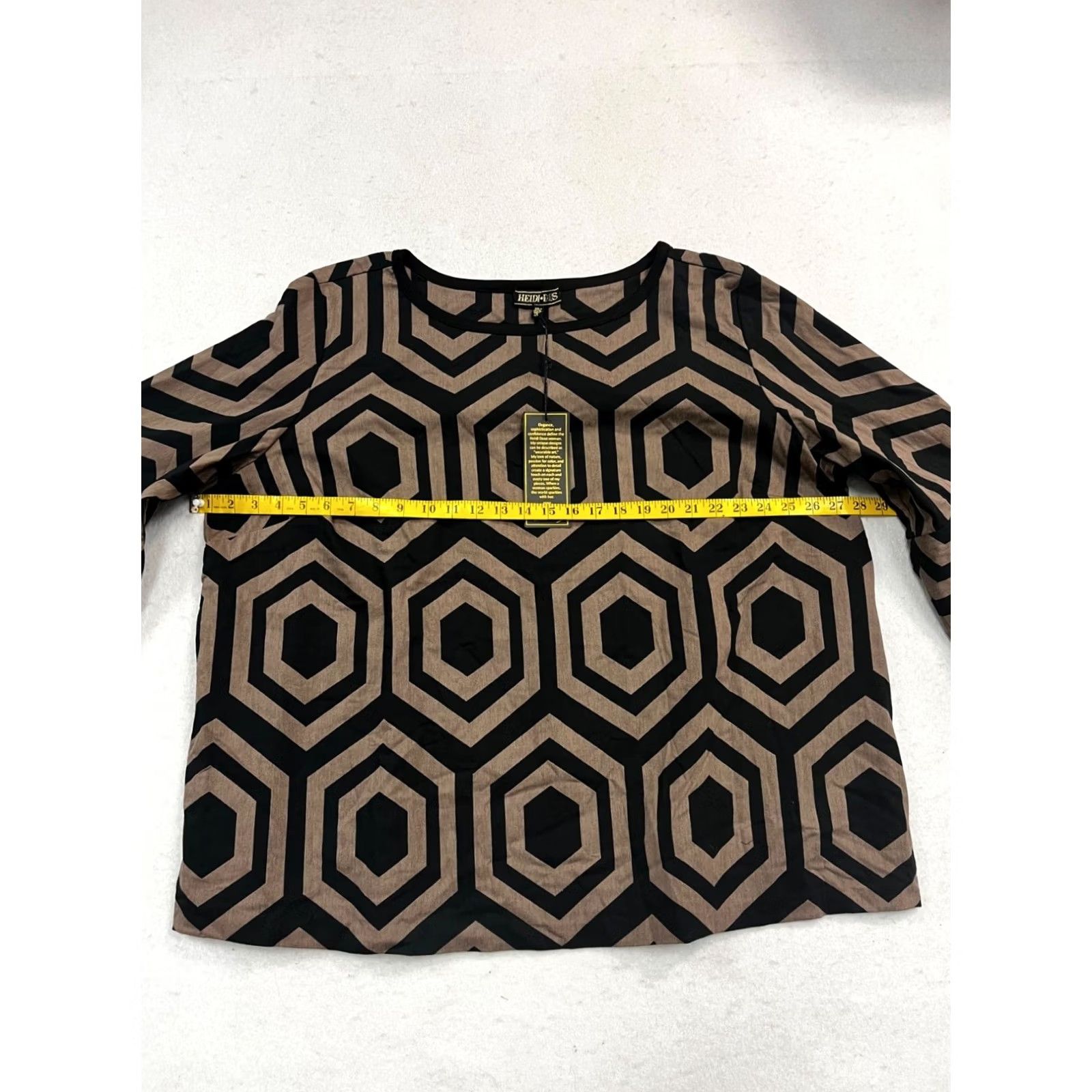Bell VINTAGE Women’s HEIDI DAUS Cropped Bell Sleeve Top 3XL Brown Round Neck Blouse NWT Women’s Size XXL / US 16-18 / IT 52-54 - 8 Thumbnail