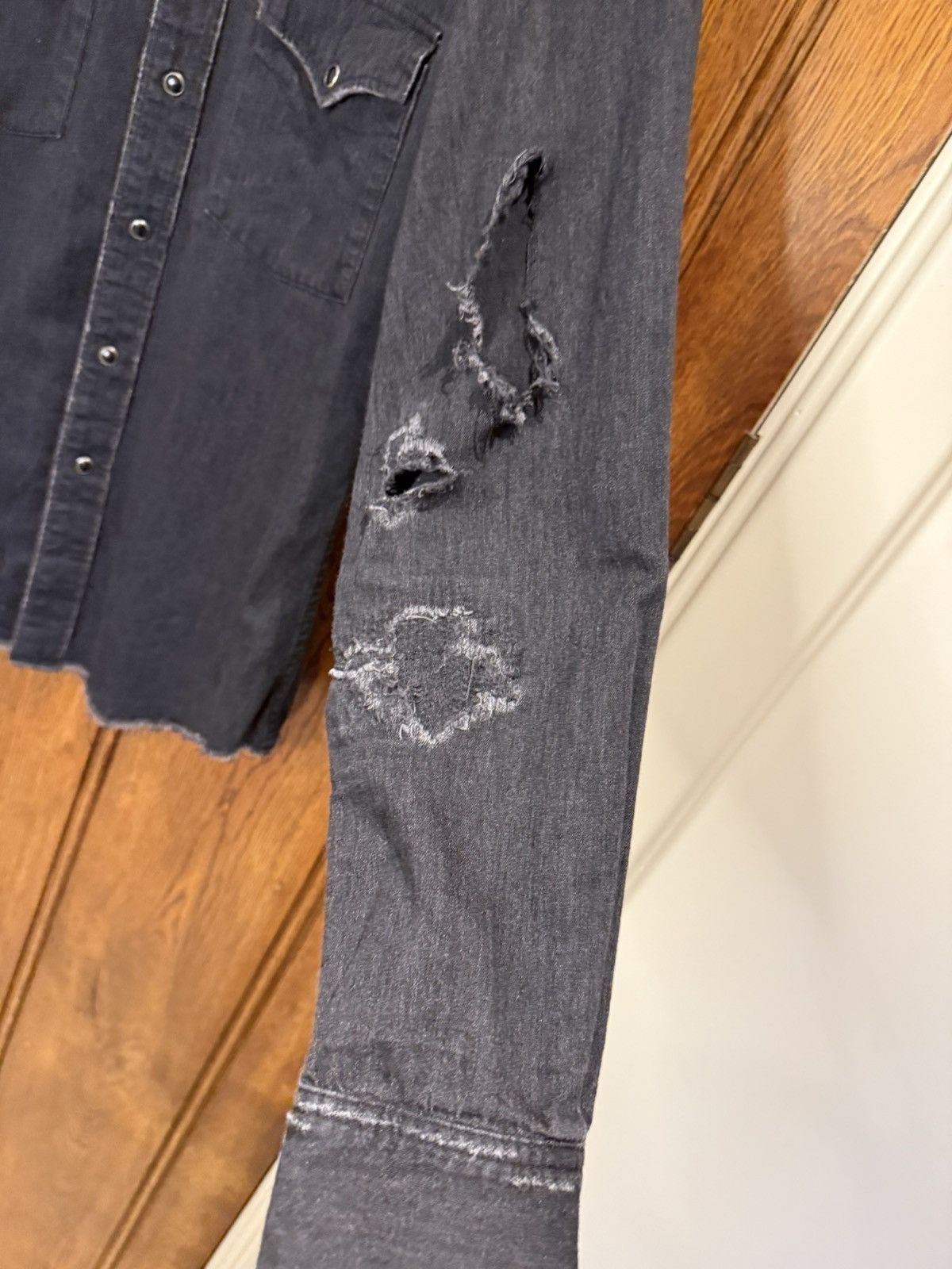 Saint Laurent Paris SS16 Saint Laurent surf sound crash black denim shirt Hedi M Size US M / EU 48-50 / 2 - 14 Thumbnail