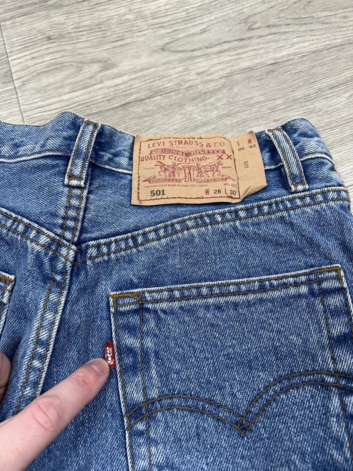 Levi's Vintage Clothing Levi’s vintage jeans made in USA blue size 28/30 men’s Size US 28 / EU 44 - 3 Thumbnail