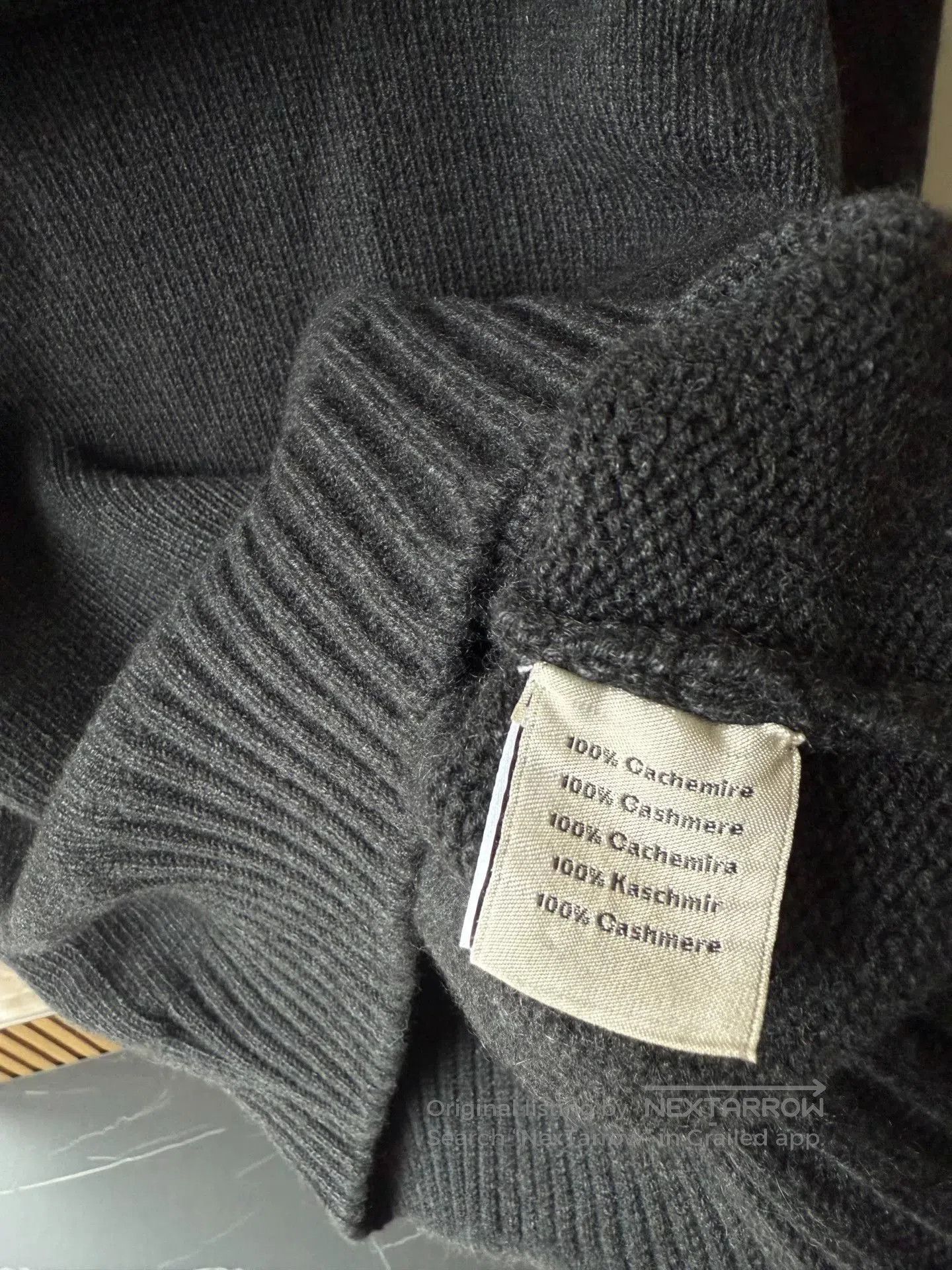 Hermes Hermes Men's Cashmere Sweater with Removable Collar. Size US XL / EU 56 / 4 - 8 Thumbnail