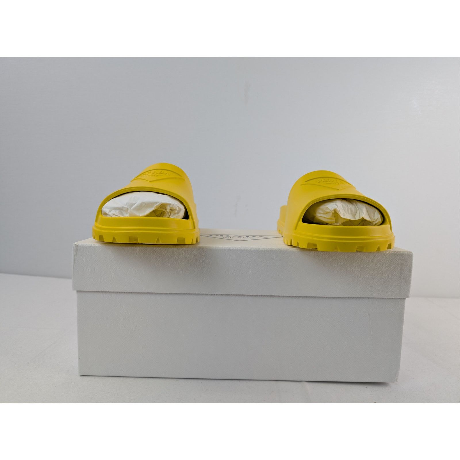 Prada o1rshd1 EVA Rubber Slide Sandals Slippers in Yellow Size US 11 / EU 44 - 17 Thumbnail