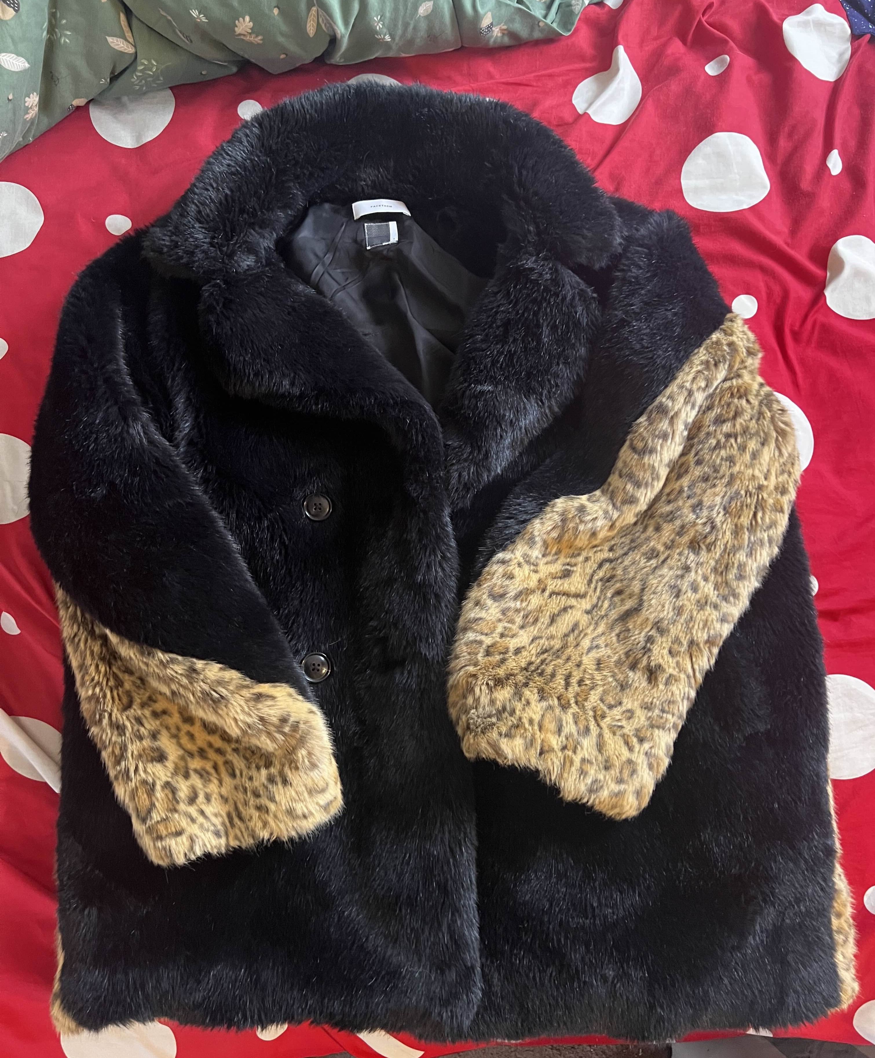 Factasm AW21 Leopard Faux Fur Pea Coat