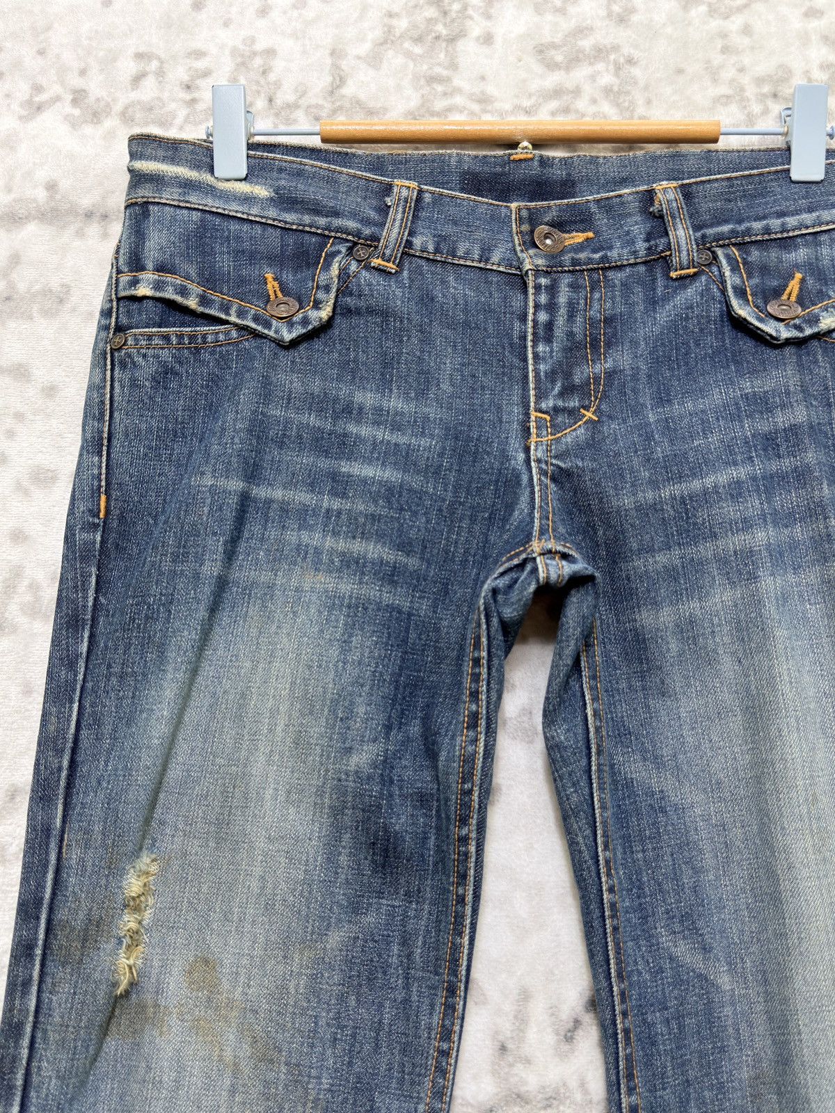 Japanese Brand Splendid Low Rise Distressed Flare Jeans Y2K Grunge Size US 32 / EU 48 - 4 Thumbnail