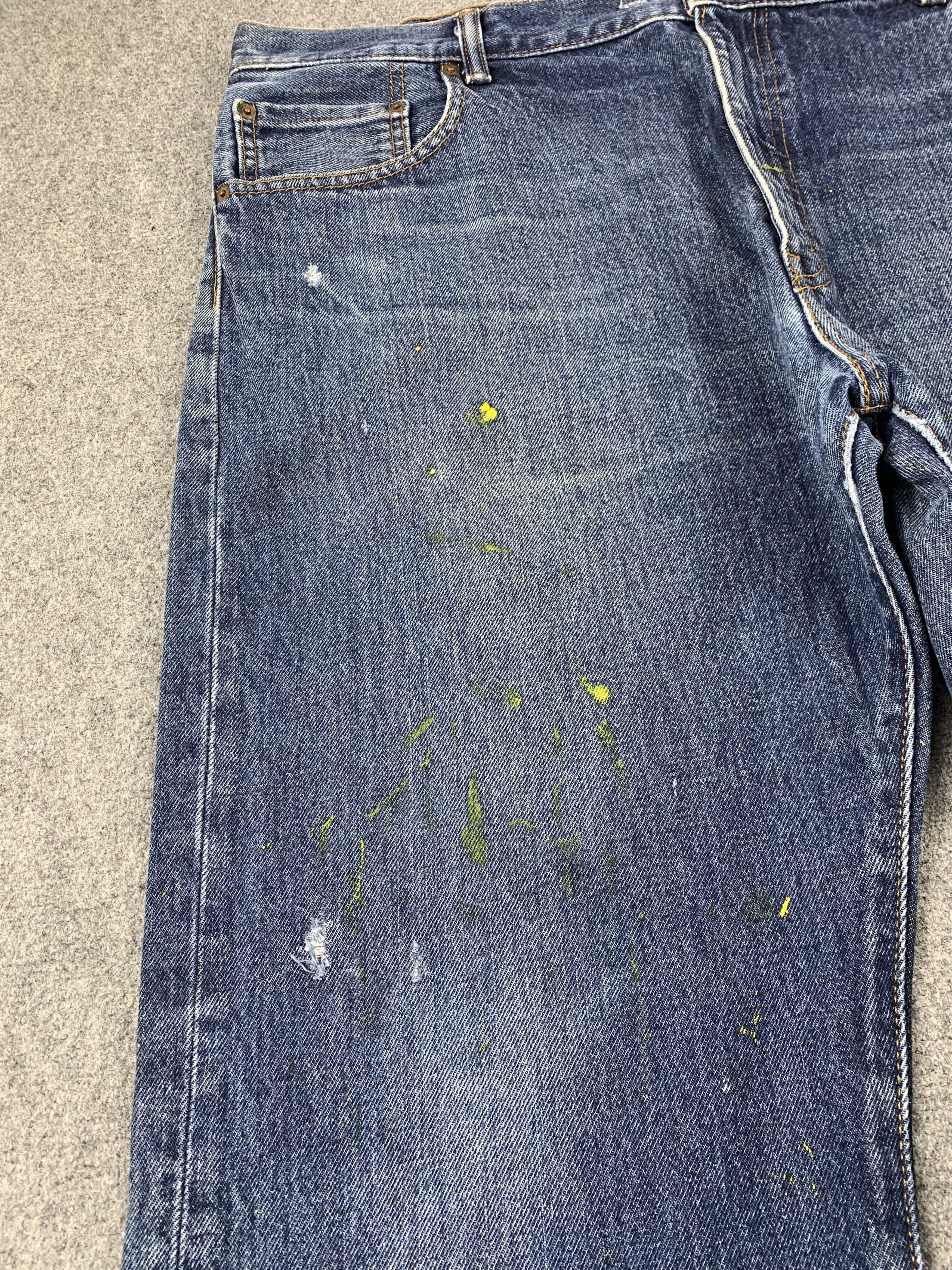 Levi's Vintage Levis 517 Flared Bootcut Splatter Paint Jeans DP2138 Size US 39 - 11 Thumbnail