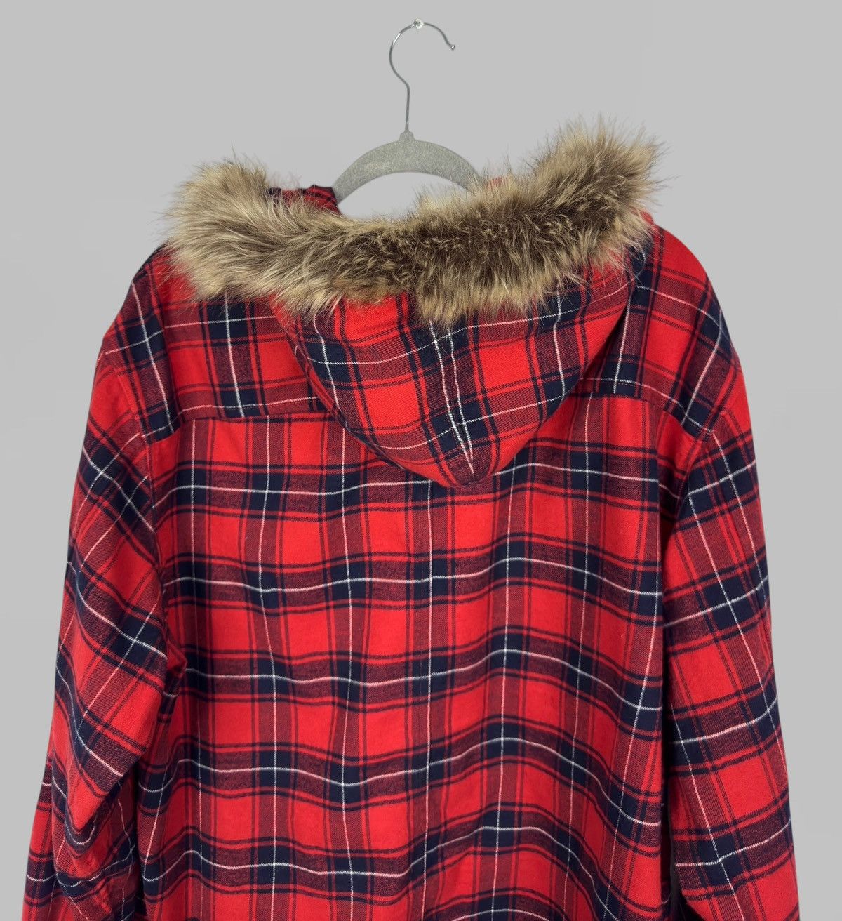Supreme SUPREME PLAID CHECKED RED FUR HOOD LINED JACKET SIZE L NEW Size US L / EU 52-54 / 3 - 7 Thumbnail