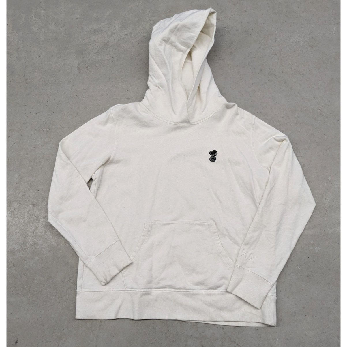 Kaws x Peanuts x Uniqlo Essential Black logo hoodie Tops