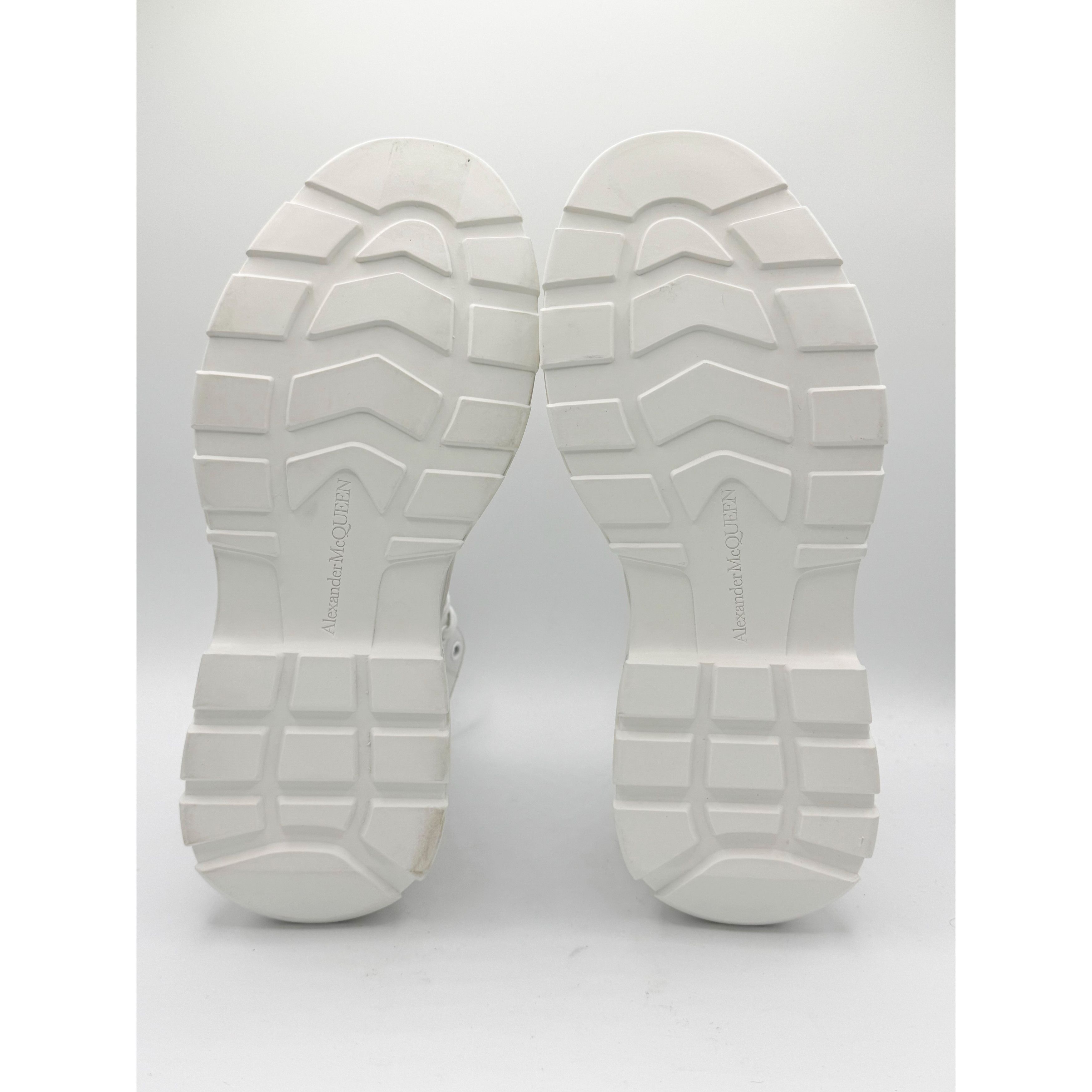 Alexander McQueen Alexander McQueen Tread Slick Boot Graffiti Optic White Size US 11.5 / EU 44-45 - 2 Thumbnail