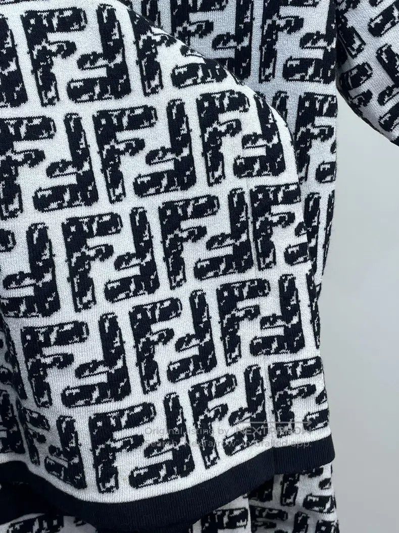 Fendi Fendi Black and White Full Print Knit Dress Size XS / US 0-2 / IT 36-38 - 7 Thumbnail