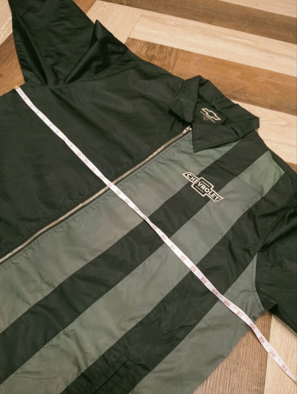 Chevrolet VINTAGE CHEVROLET OVERSIZED JACKET - SIZE L Size US L / EU 52-54 / 3 - 12 Thumbnail