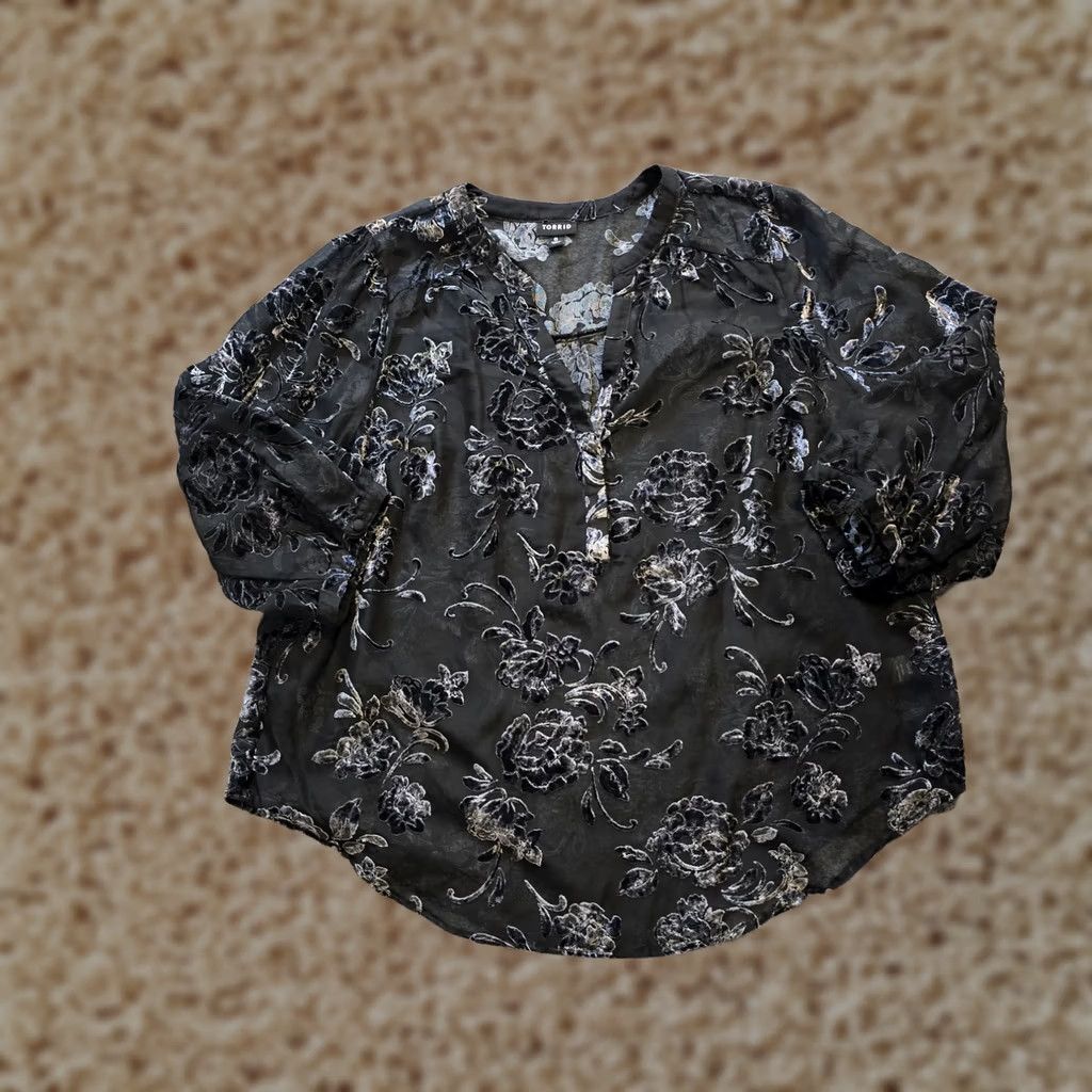 Torrid Torrid Top Womens 0X Black Floral Velvet Burnout Sheer 3/4 Sleeve Casual Blouse Size XL / US 12-14 / IT 48-50 - 1 Thumbnail