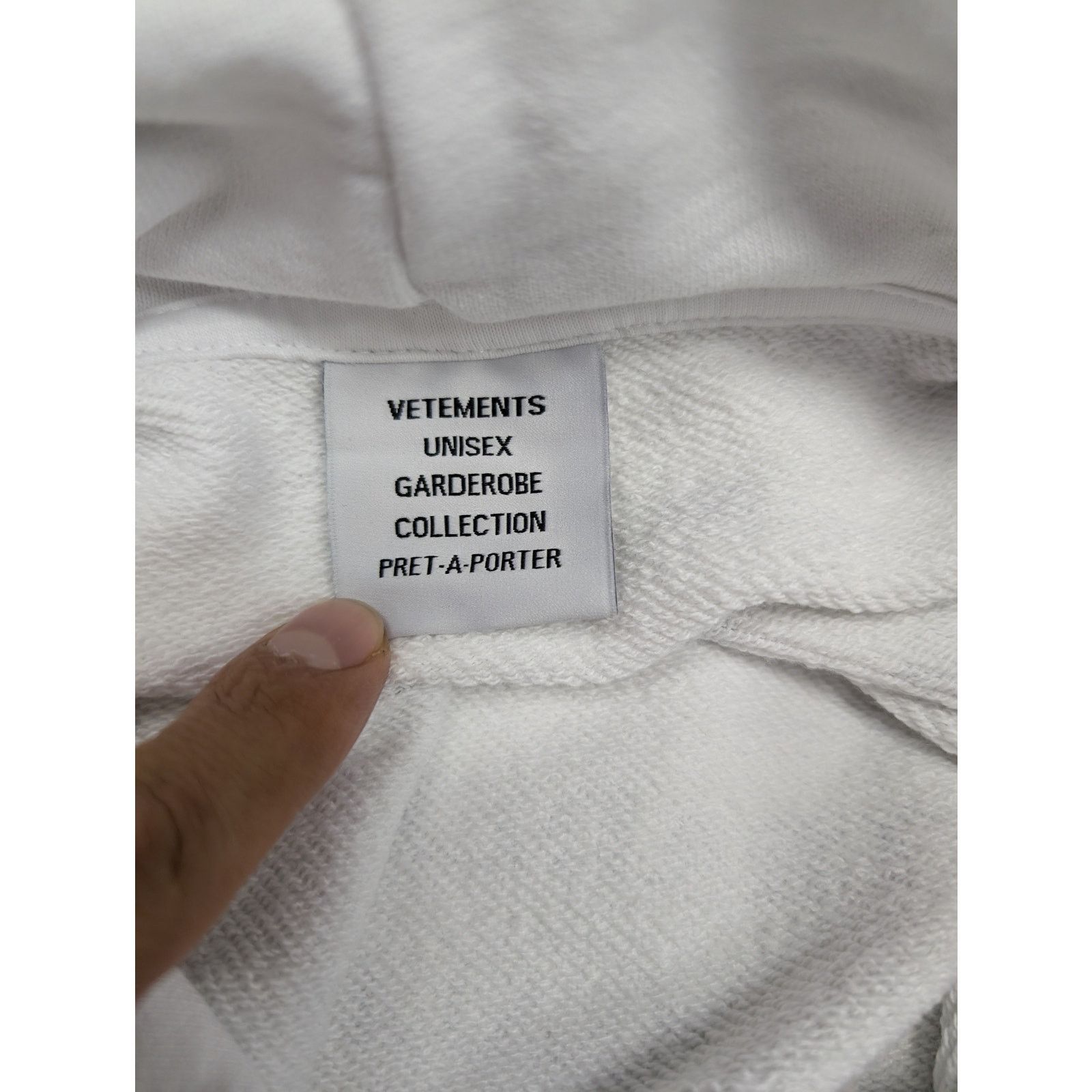 Vetements o1rshd1 Pret a Porter Hoodie in White Size US L / EU 52-54 / 3 - 16 Thumbnail