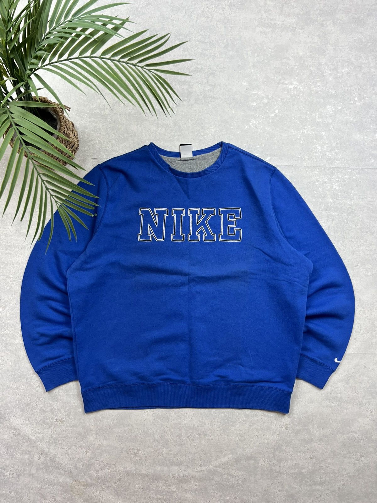 Nike 00s Nike Embroidered Logo Spellout Vintage Y2K Sweatshirt Size US XL / EU 56 / 4 - 1 Thumbnail