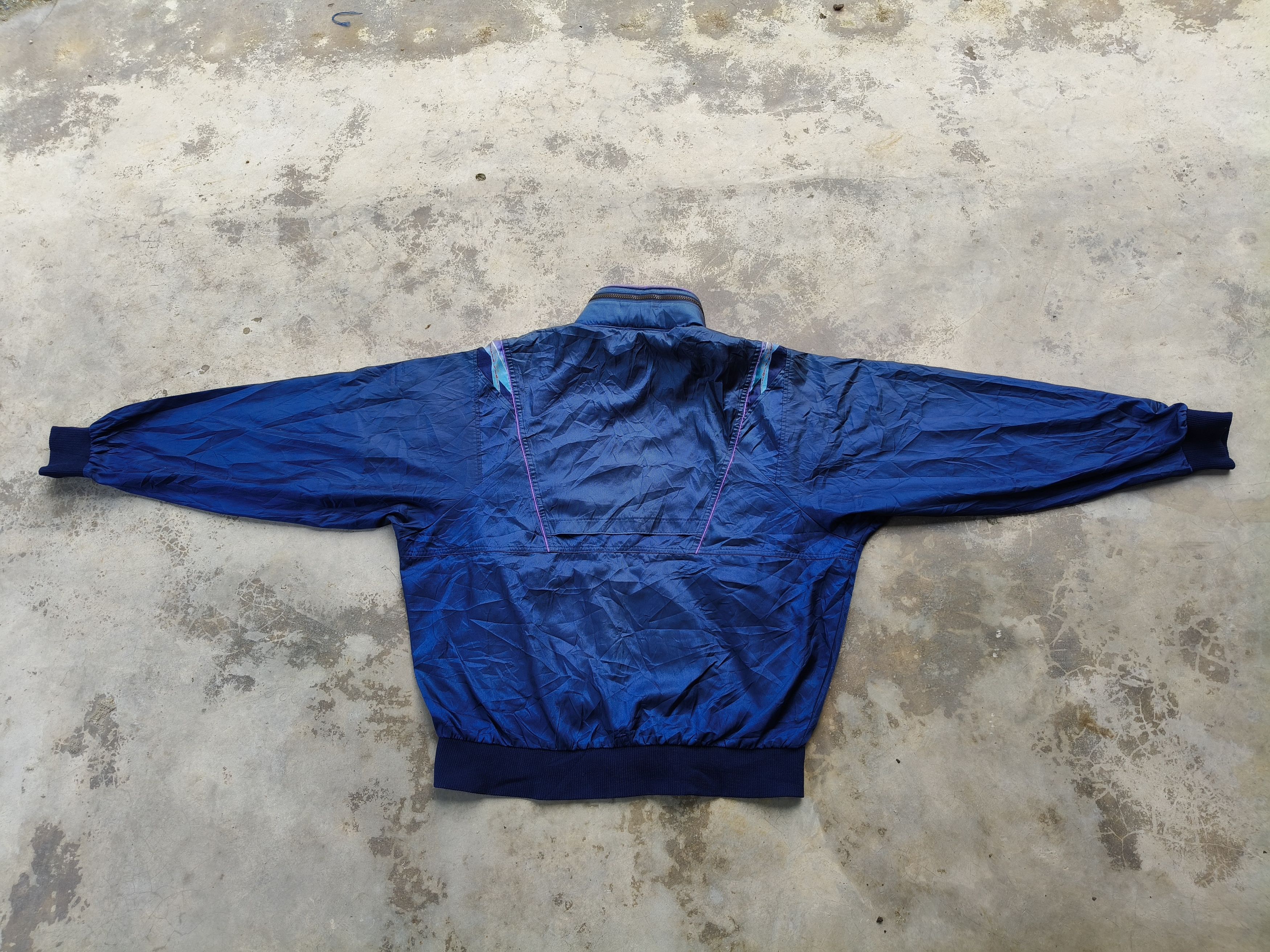 Champion × Vintage Vintage Champion Windbreaker Size US L / EU 52-54 / 3 - 4 Thumbnail