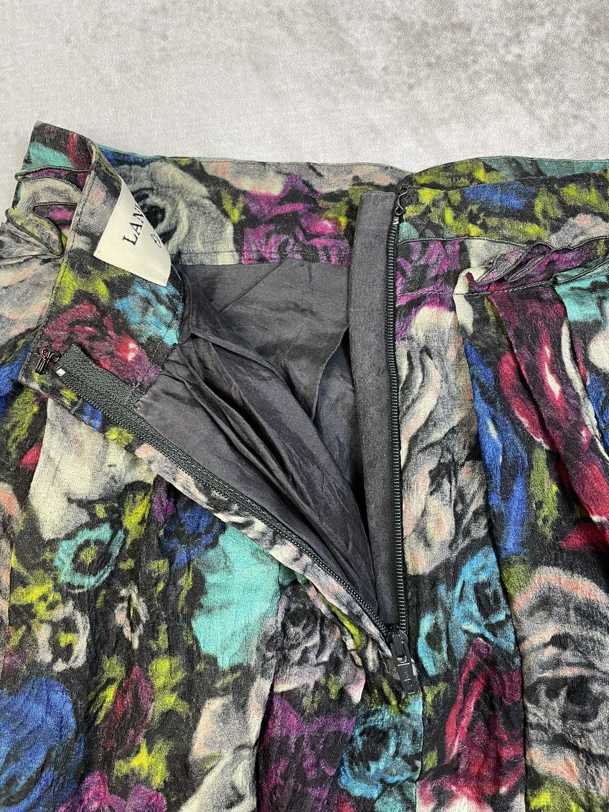 Lanvin Resort 2010 Lanvin by Alber Elbaz Floral Silk Skirt Size 25" / US 0 / IT 36 - 14 Thumbnail