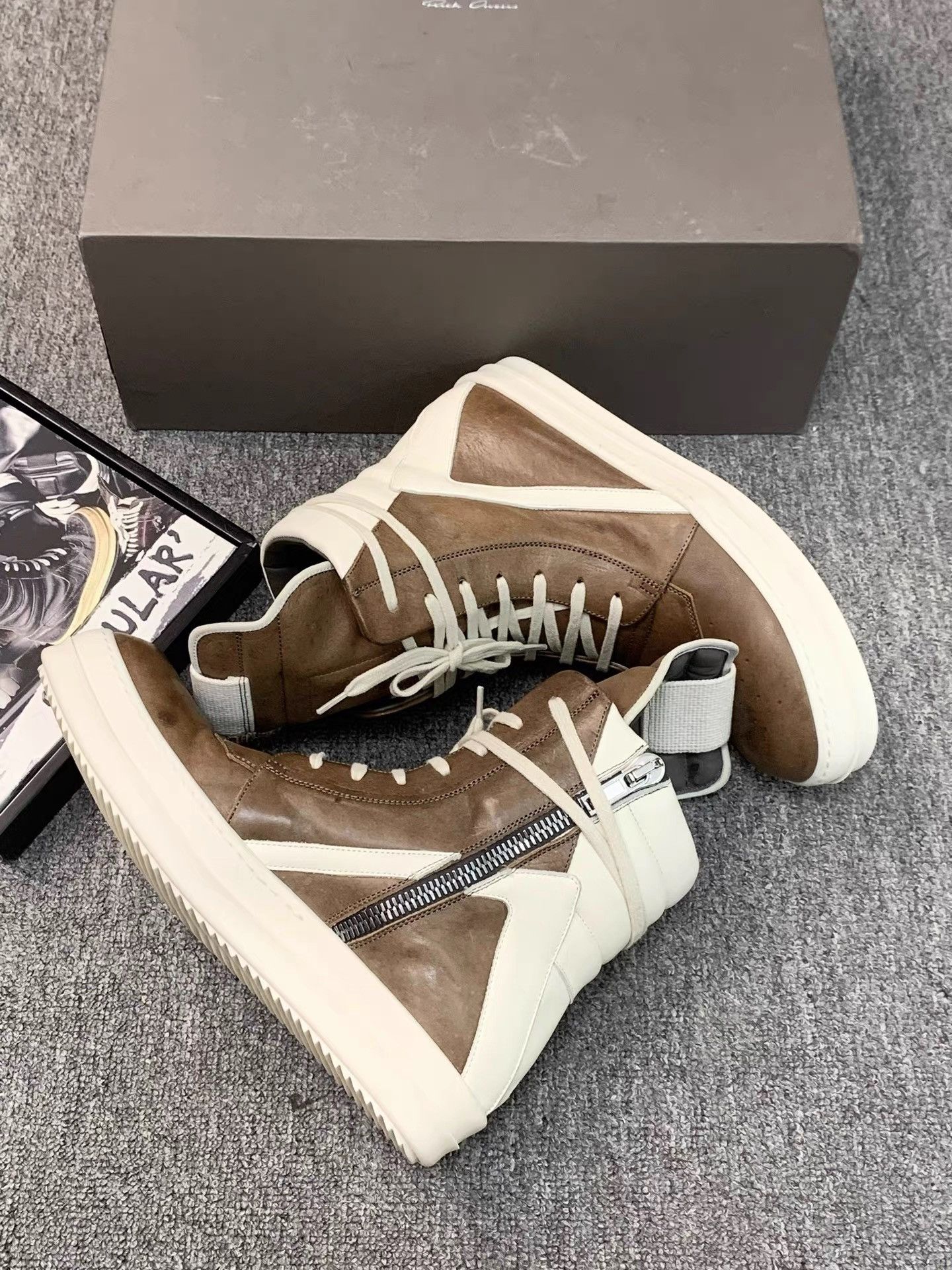 Rick Owens Rick Owens New Vintage Leather Inverted Triangle K34 Size US 8 / EU 41 - 6 Thumbnail